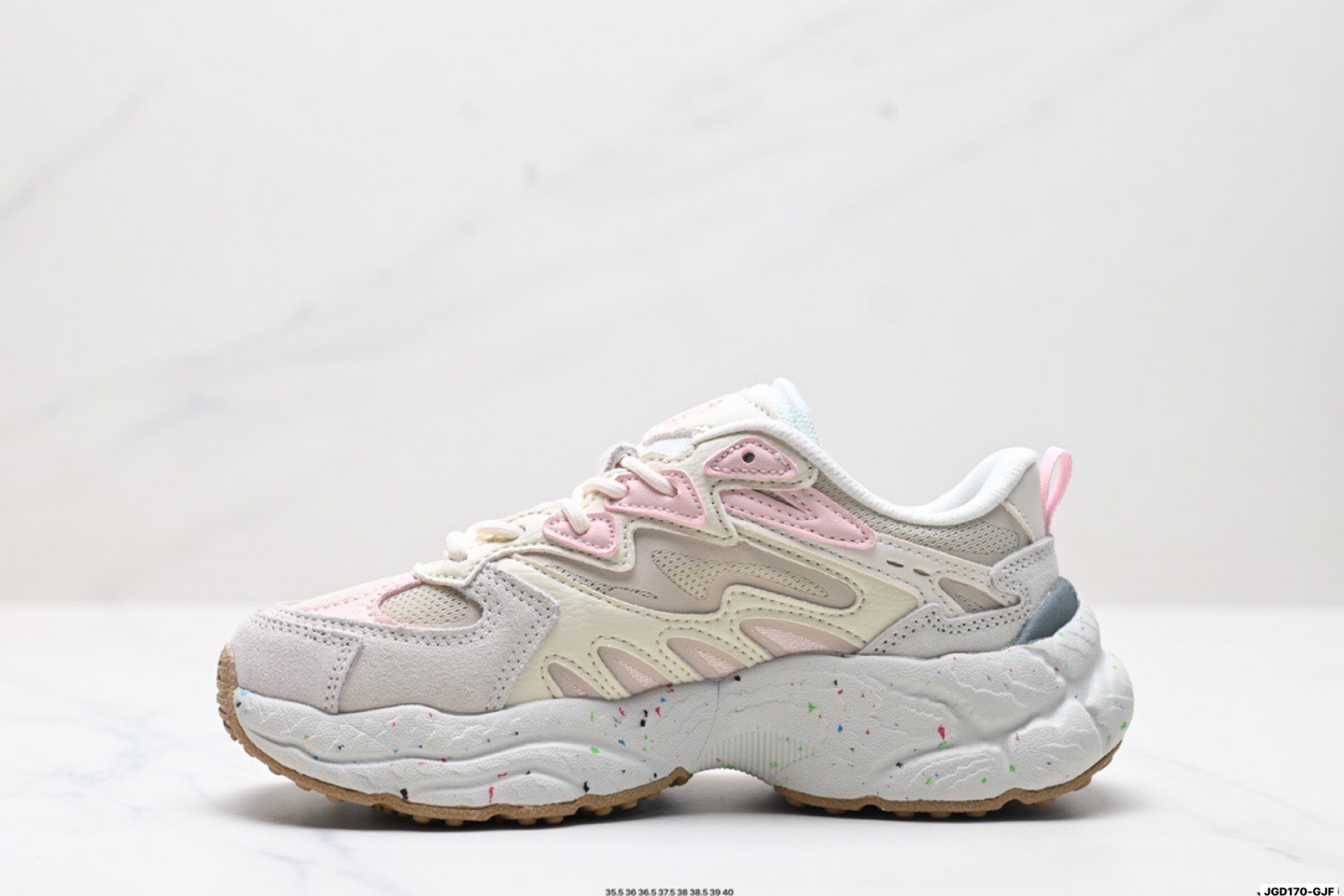 Fila Fern: Zapatillas de deporte para mujer, estilo casual y moderno 4 i1749917932262 8060 0 2