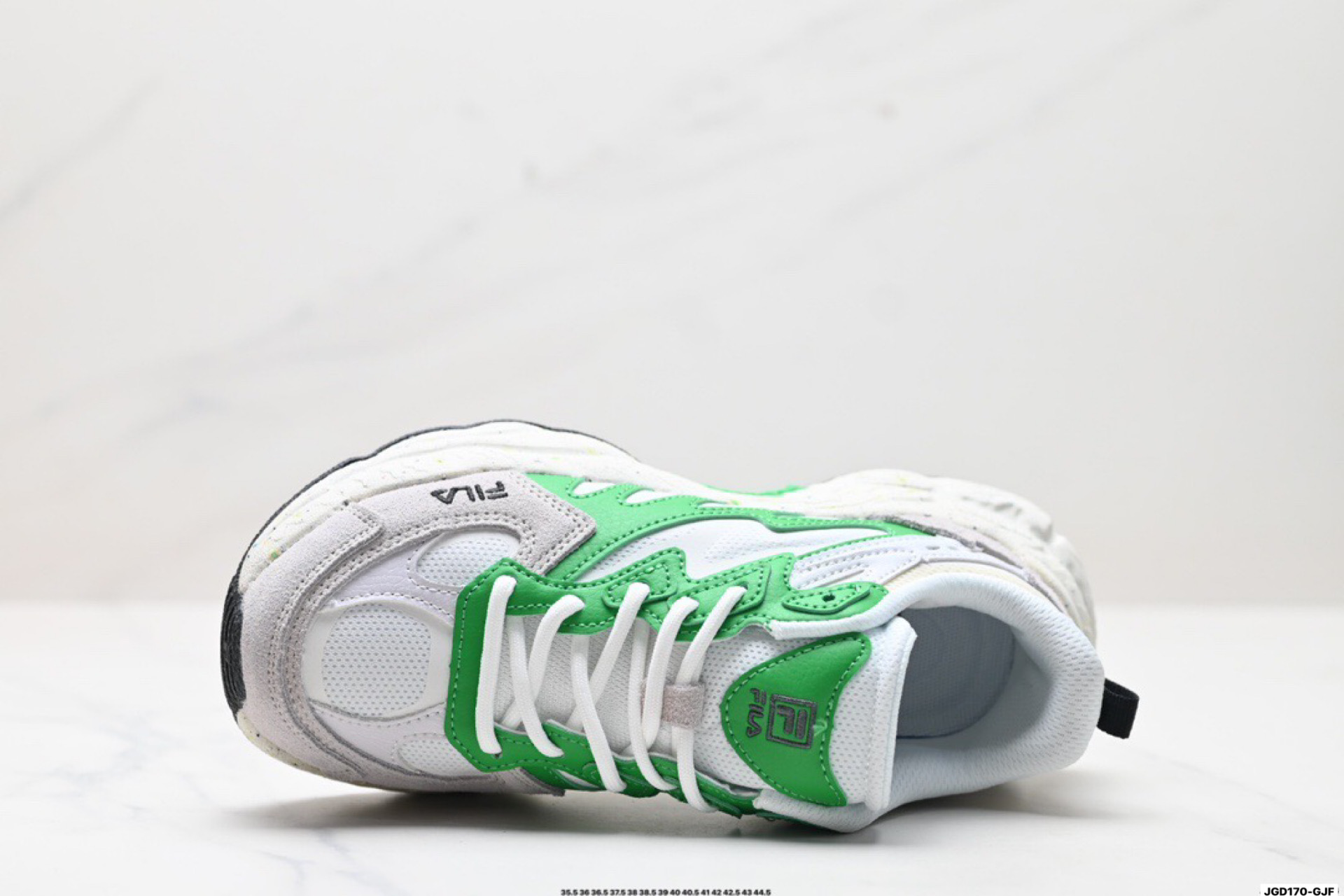 Fila Fern: Zapatillas Deportivas Mujer, Comodidad y Estilo Retro Moderno 3 i1749918026651 3346 0 1