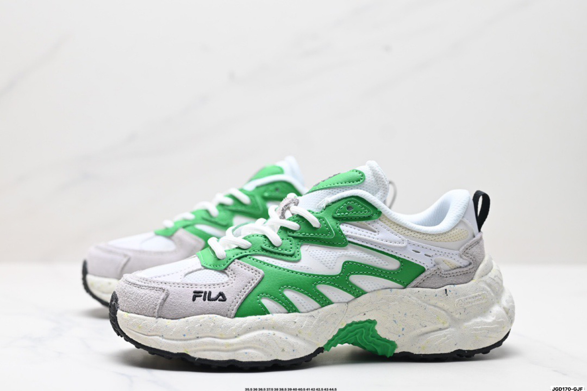 Fila Fern: Zapatillas Deportivas Mujer, Comodidad y Estilo Retro Moderno 5 i1749918026652 3384 0 3
