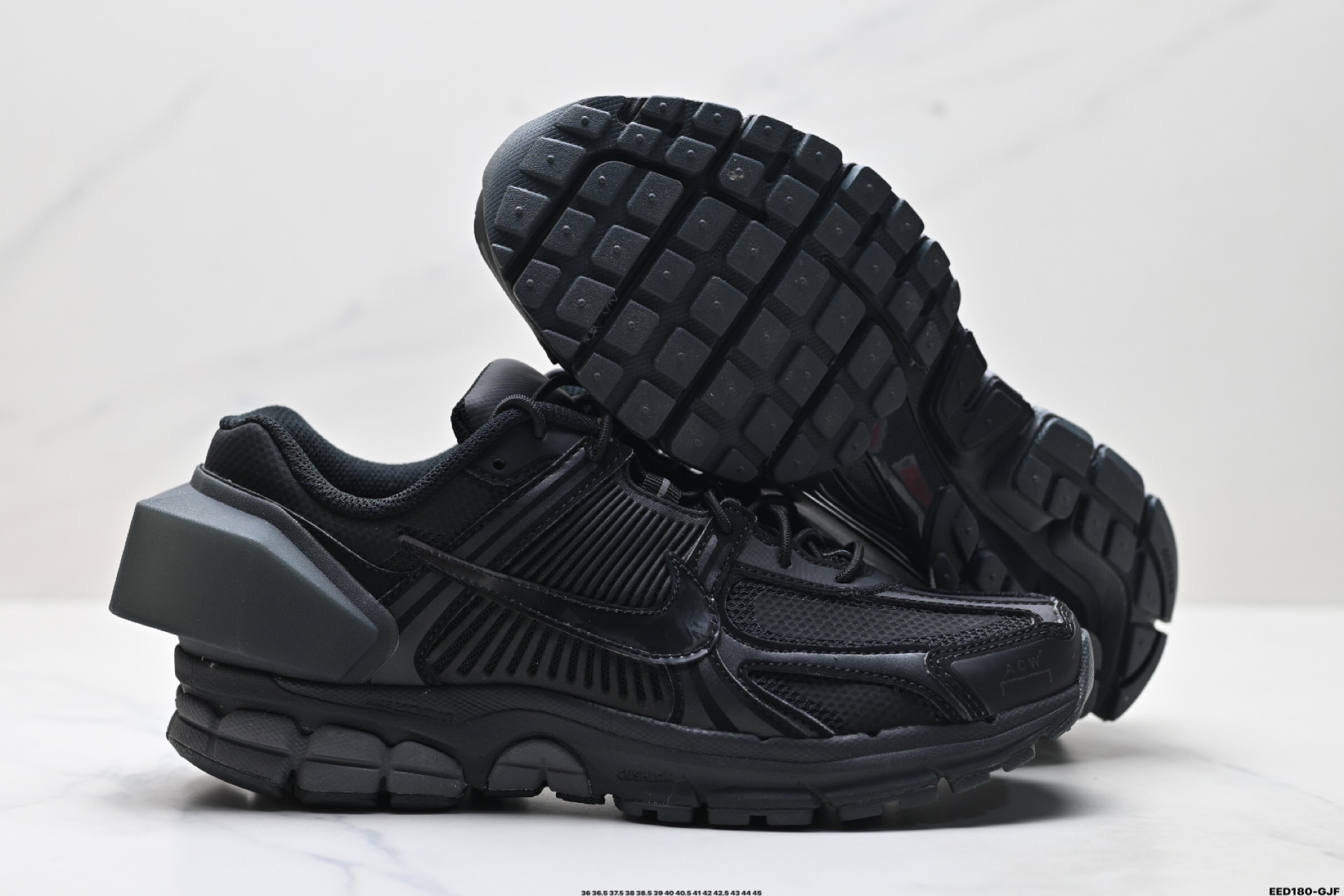 A-COLD-WALL* x Nike Air Zoom Vomero 5 + 刮刮乐 ACW 耐克 低帮老爹鞋  AT3152-001