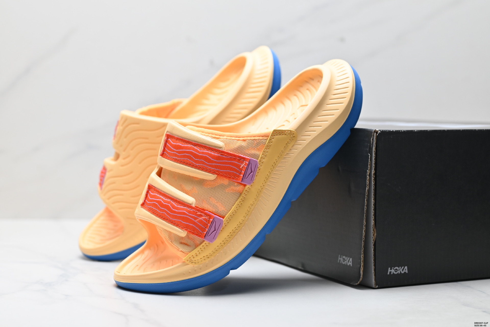 HOKA ONE ONE ORA Luxe 休闲透气舒缓 橡胶底防滑一字拖鞋 1134150-莆田鞋,莆田鞋货源,高仿鞋,高仿鞋货源,安福档口,莆田高仿鞋,莆田鞋批发,高仿鞋批发,莆田高仿运动鞋,高仿运动鞋,莆田运动鞋 HOKA ONE ONE ORA Luxe 休闲透气舒缓 橡胶底防滑一字拖鞋 1134150