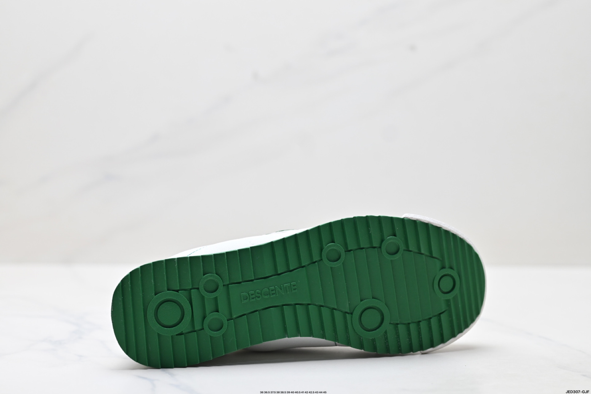 DESCENTE迪桑特CHRON TEMPO REPLICA 系列CHRON复古运动休闲鞋 D5231LSN27-莆田鞋,莆田鞋货源,高仿鞋,高仿鞋货源,安福档口,莆田高仿鞋,莆田鞋批发,高仿鞋批发,莆田高仿运动鞋,高仿运动鞋,莆田运动鞋 DESCENTE迪桑特CHRON TEMPO REPLICA 系列CHRON复古运动休闲鞋 D5231LSN27