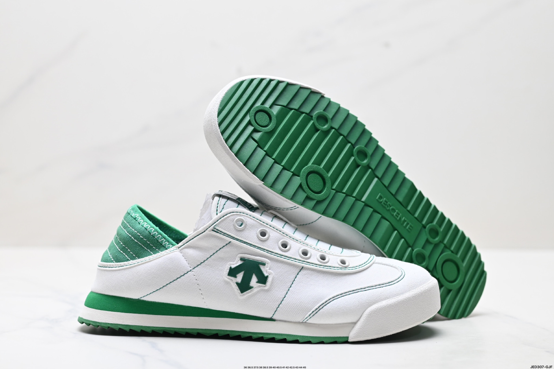 DESCENTE迪桑特CHRON TEMPO REPLICA 系列CHRON复古运动休闲鞋 D5231LSN27-莆田鞋,莆田鞋货源,高仿鞋,高仿鞋货源,安福档口,莆田高仿鞋,莆田鞋批发,高仿鞋批发,莆田高仿运动鞋,高仿运动鞋,莆田运动鞋 DESCENTE迪桑特CHRON TEMPO REPLICA 系列CHRON复古运动休闲鞋 D5231LSN27