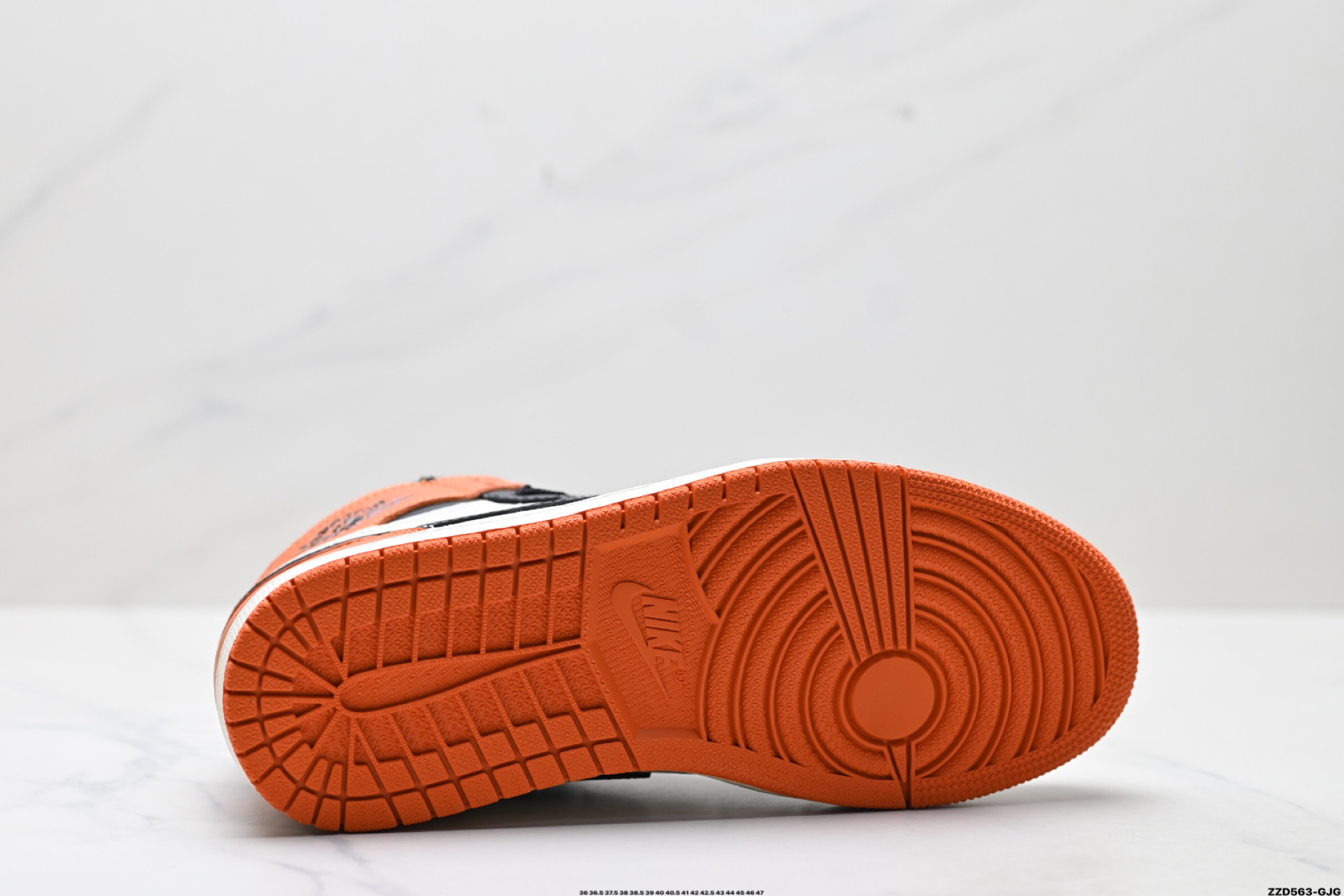 Nike Air Jordan 1 Retro High AJ1代迈克尔·乔丹高帮耐克经典复古百搭休闲文化运动篮球鞋 DZ5485-008