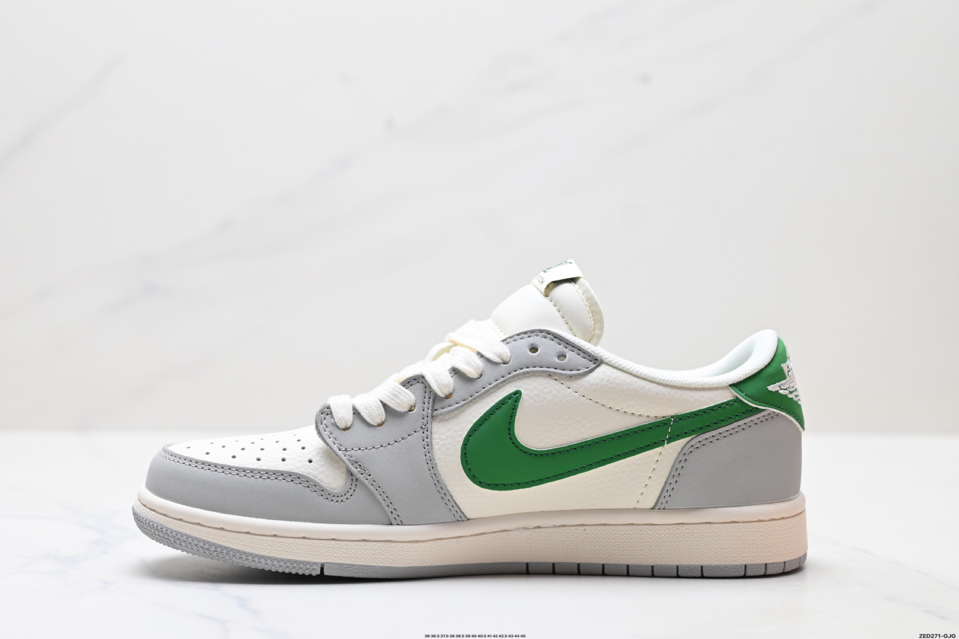 Nike Air Jordan 1 x Travis Scott AJ1倒勾 乔一倒钩 ‘DIY’定制 耐克 低帮文化篮球鞋 ZH2598-166-High Quatity Cheap Brand wholesale wholesaler seller Clothes Bags handbags Sneakers Top Fashion Clothing Shoes from China Factory Chinese suppliers best Quality Beautiful Price Nike Air Jordan 1 x Travis Scott AJ1倒勾 乔一倒钩 ‘DIY’定制 耐克 低帮文化篮球鞋 ZH2598-166