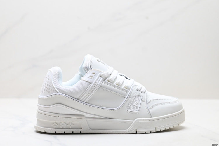 Louis Vuitton Trainer Sneaker Low: Leather, 3D Logo, Comfortable, Stylish 1 Louis Vuitton Trainer Sneaker Low: Leather, 3D Logo, Comfortable, Stylish