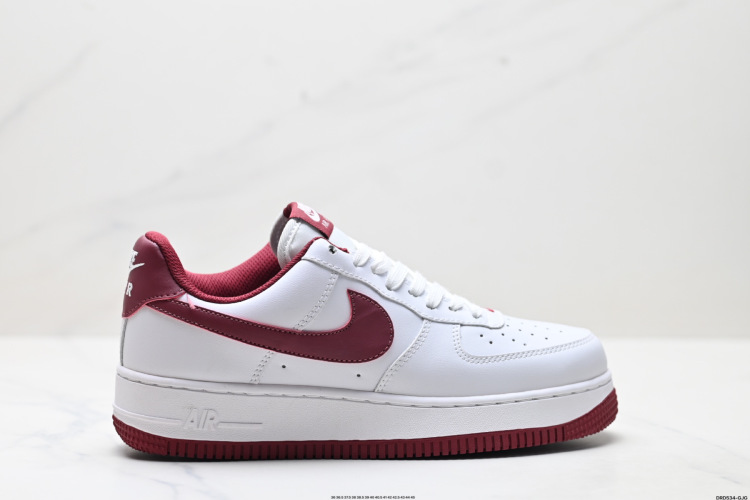 Nike Air Force 1 '07: Iconic Low-Top Sneakers - Style & Comfort Combined 1 Nike Air Force 1 ’07: Iconic Low-Top Sneakers – Style & Comfort Combined