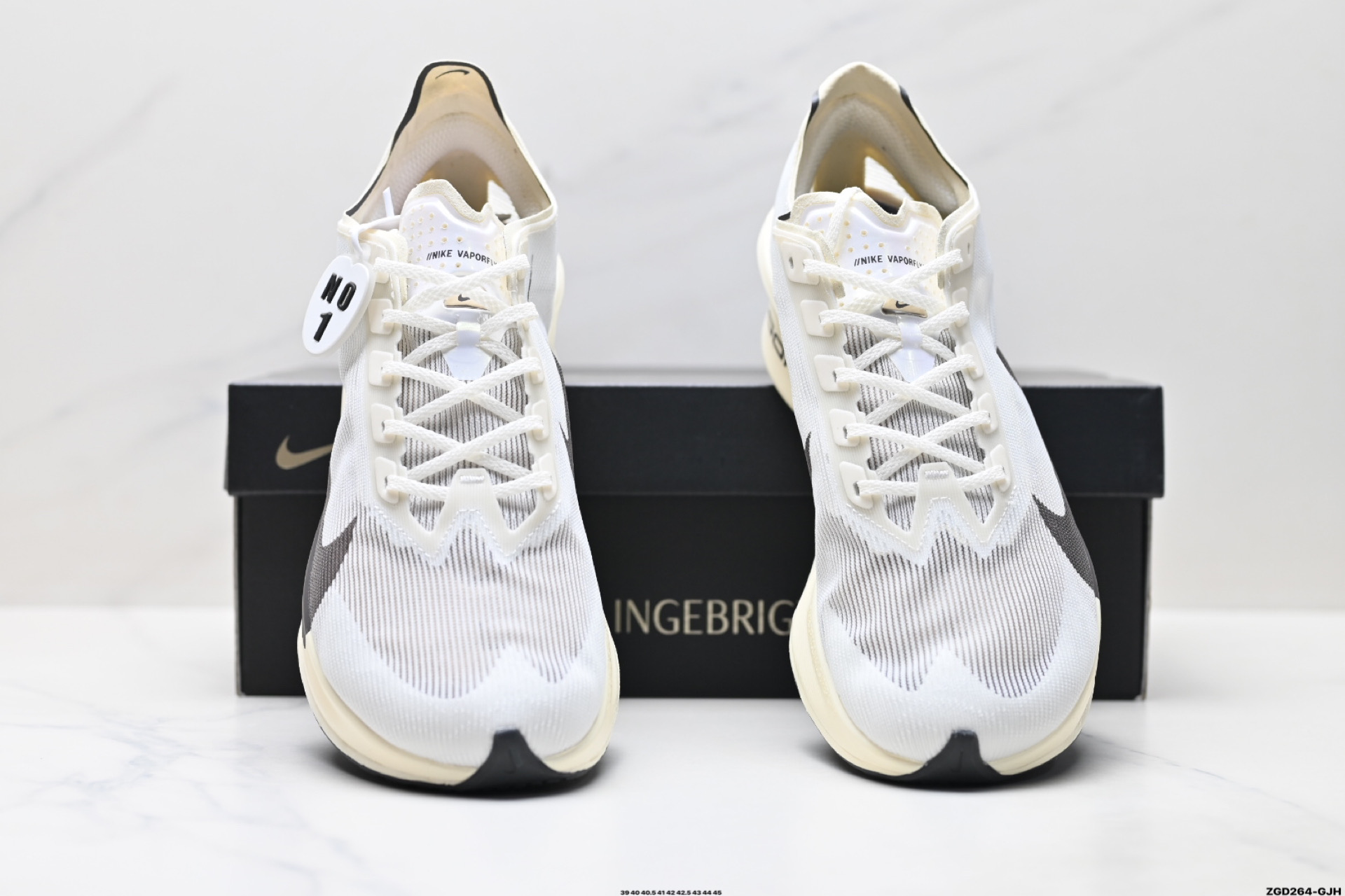 Nike ZoomX Vaporfly NEXT% 4耐克 轻量化 网面透气运动鞋 HV6107-100-High Quatity Cheap Brand wholesale wholesaler seller Clothes Bags handbags Sneakers Top Fashion Clothing Shoes from China Factory Chinese suppliers best Quality Beautiful Price Nike ZoomX Vaporfly NEXT% 4耐克 轻量化 网面透气运动鞋 HV6107-100