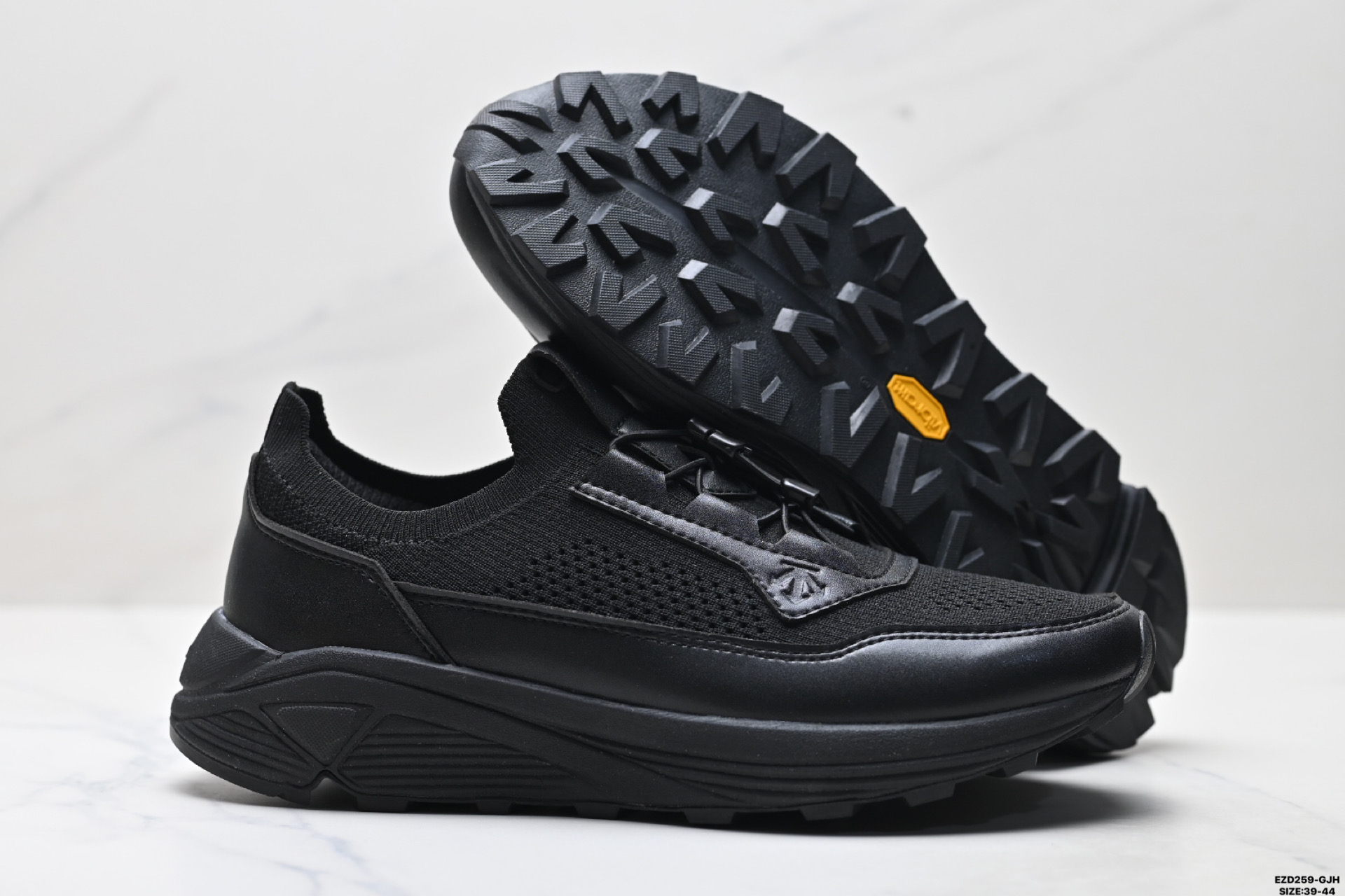 纯原迪桑特DESCENTE Dualis KNIT ECO 舒适百搭 防滑耐磨 低帮 生活休闲鞋 D3331LSN27