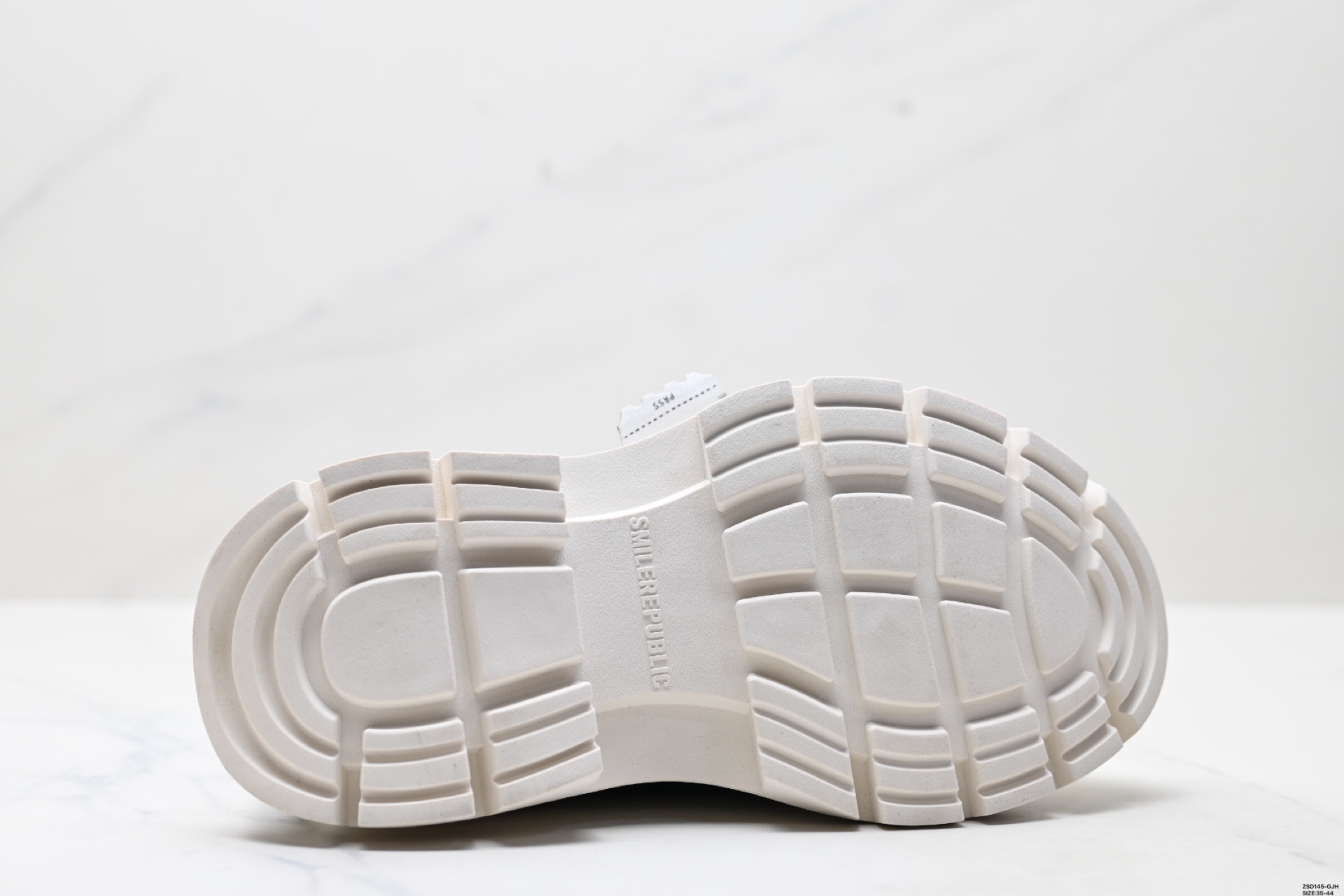 SMILEREPUBLIC SMILE QUEEN CLASSIC 经典色 开口笑2.0 防滑耐磨增高 低帮 老爹鞋