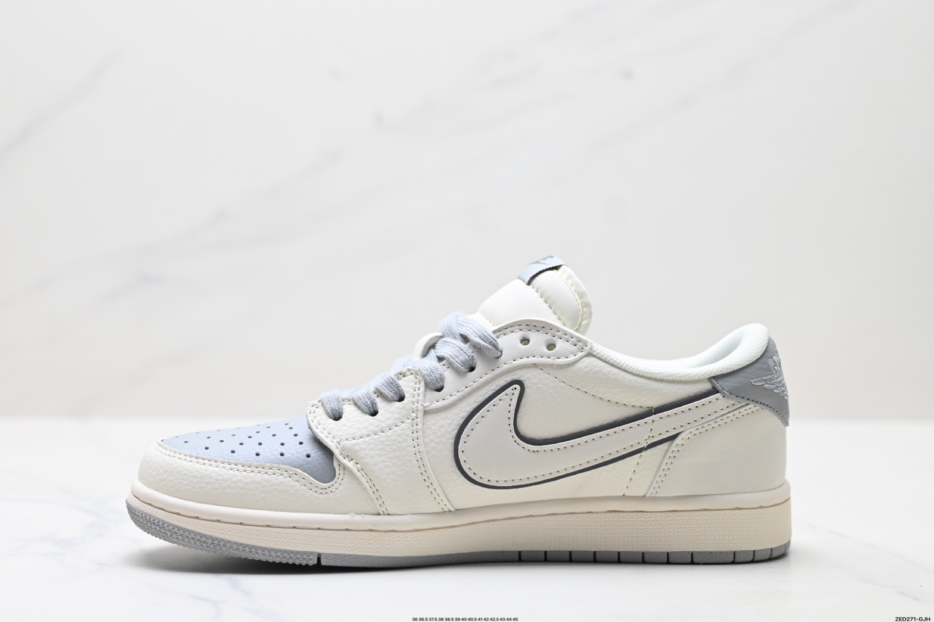 Nike Air Jordan 1 x Travis Scott AJ1倒勾 乔一倒钩 ‘DIY’定制 耐克 低帮文化篮球鞋 XS7089-598