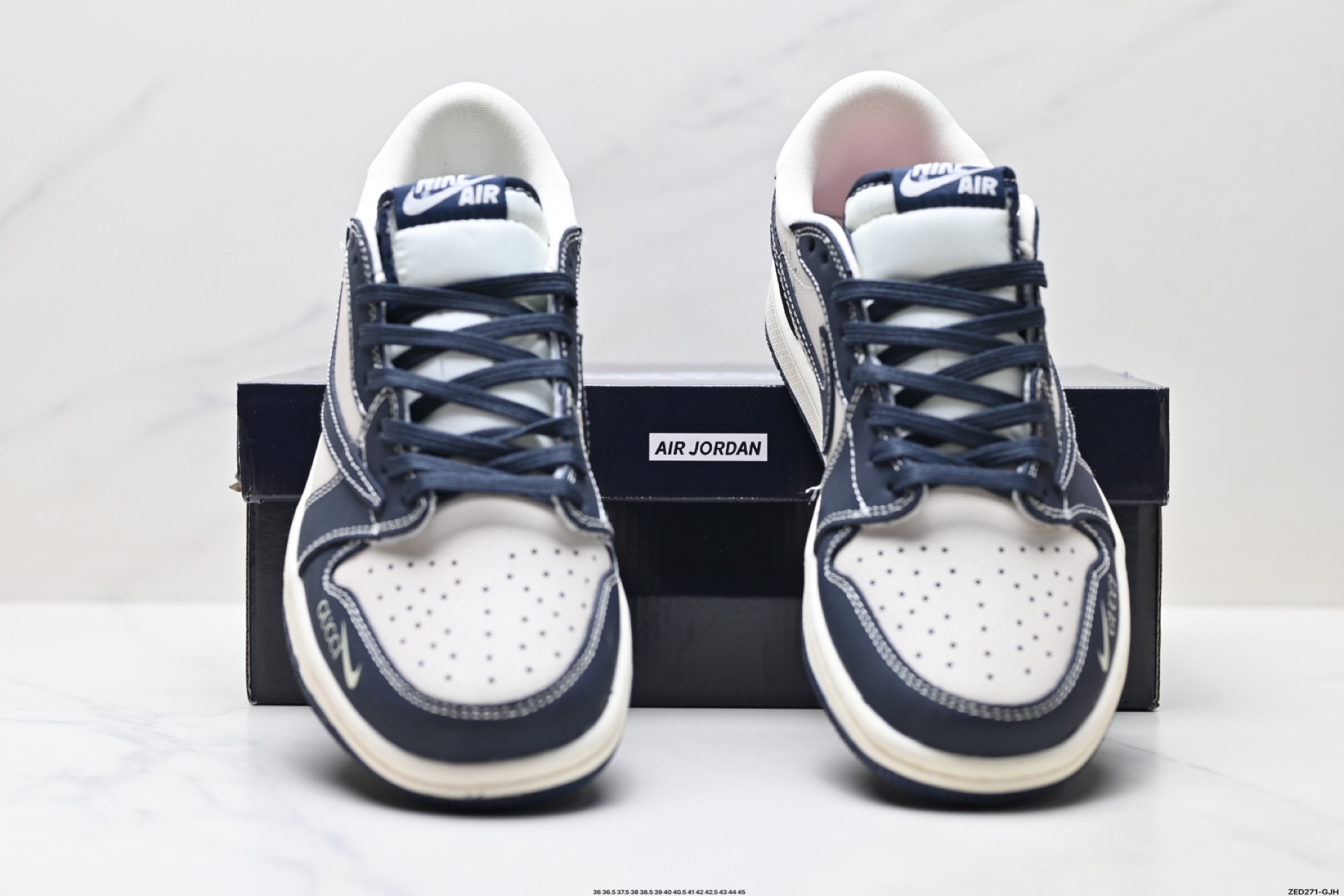 Nike Air Jordan 1 x Travis Scott AJ1倒勾 乔一倒钩 ‘DIY’定制 耐克 低帮文化篮球鞋 LD2025-027