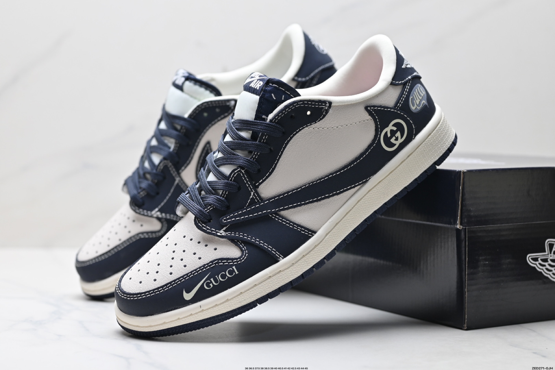 Nike Air Jordan 1 x Travis Scott AJ1倒勾 乔一倒钩 ‘DIY’定制 耐克 低帮文化篮球鞋 LD2025-027