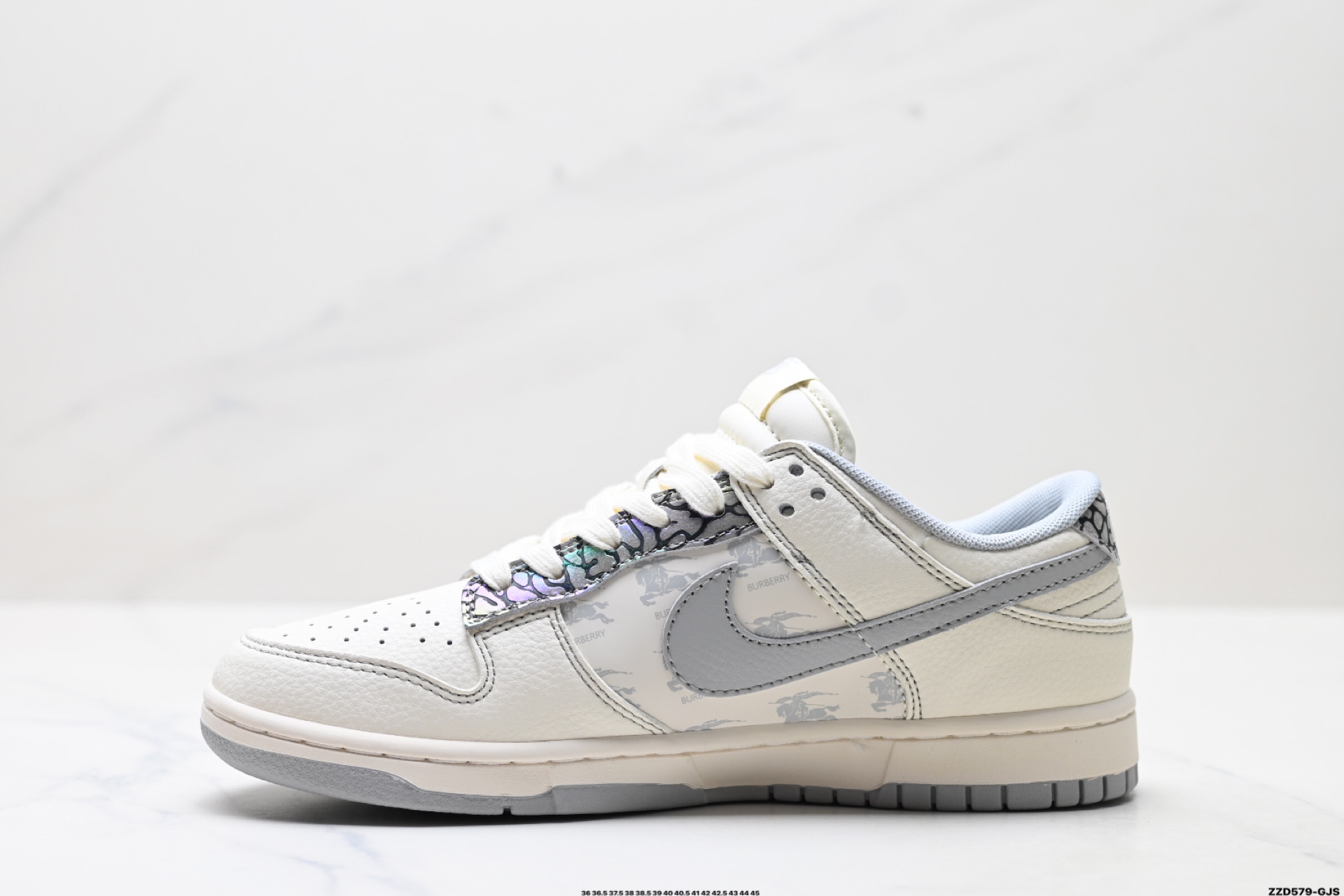 Nike Dunk Low Retro ‘DIY高端定制’耐克 低帮休闲运动板鞋 HS8068-029-High Quatity Cheap Brand wholesale wholesaler seller Clothes Bags handbags Sneakers Top Fashion Clothing Shoes from China Factory Chinese suppliers best Quality Beautiful Price Nike Dunk Low Retro ‘DIY高端定制’耐克 低帮休闲运动板鞋 HS8068-029