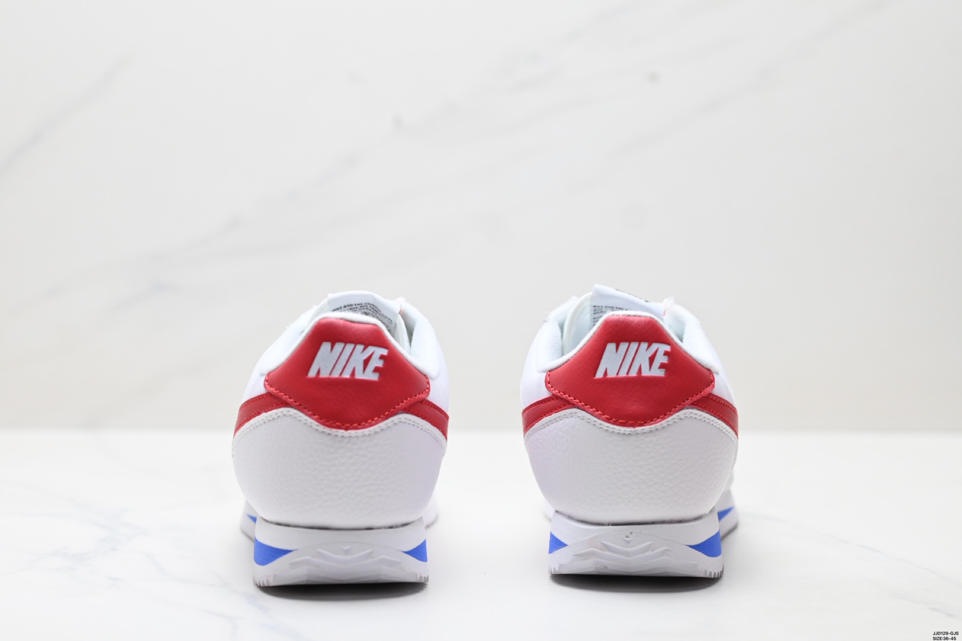 Nike Classic Cortez Basic SL: Comodidad y Estilo Retro para Hombre 7 i1750177504053 2145 0 5