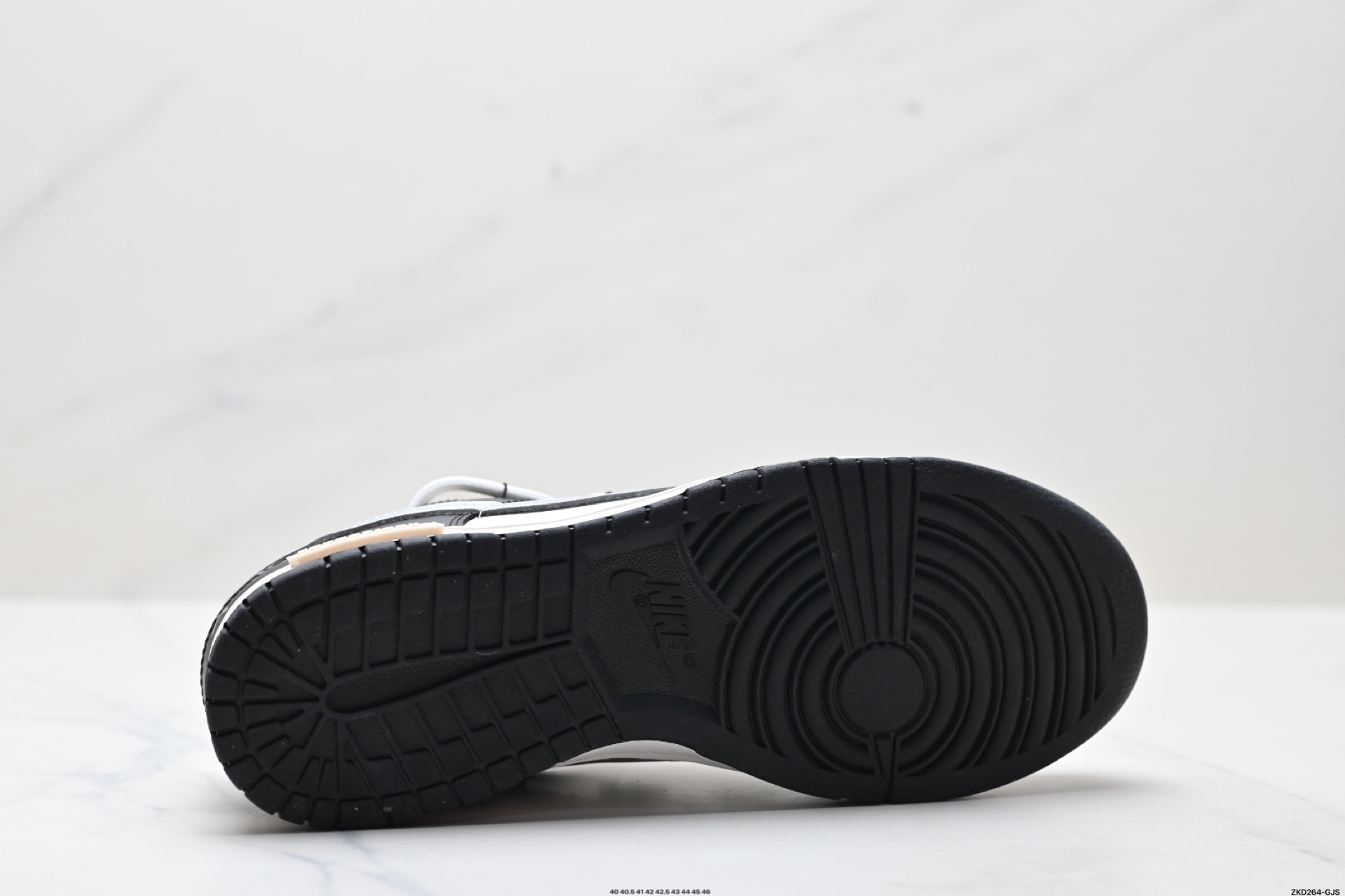 NK Dunk Low Retro “DIY高端定制” 低帮休闲运动板鞋 DD1391-100