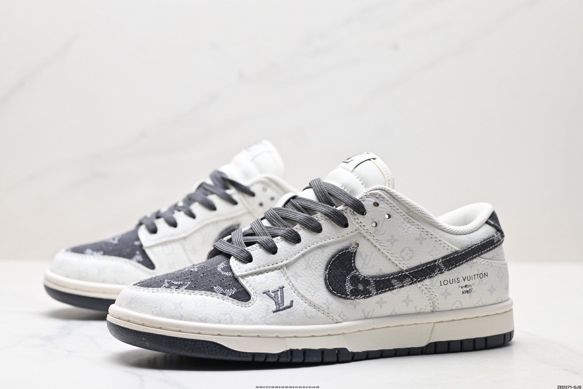 Nike Dunk Low Retro ‘DIY高端定制’耐克 低帮休闲运动板鞋 原装头层材料 用料绝不含糊 独家版型蒸餾加工帶來的是更好的视觉和脚感体验 清洁度 电绣工艺 皮料切割干净无任何毛边 细节完美 SC9772-801 尺码:36 36.5 37.5 38 38.5 39 40 40.5 41 42 42.5 43 44 45 ID:ZED271-GJS