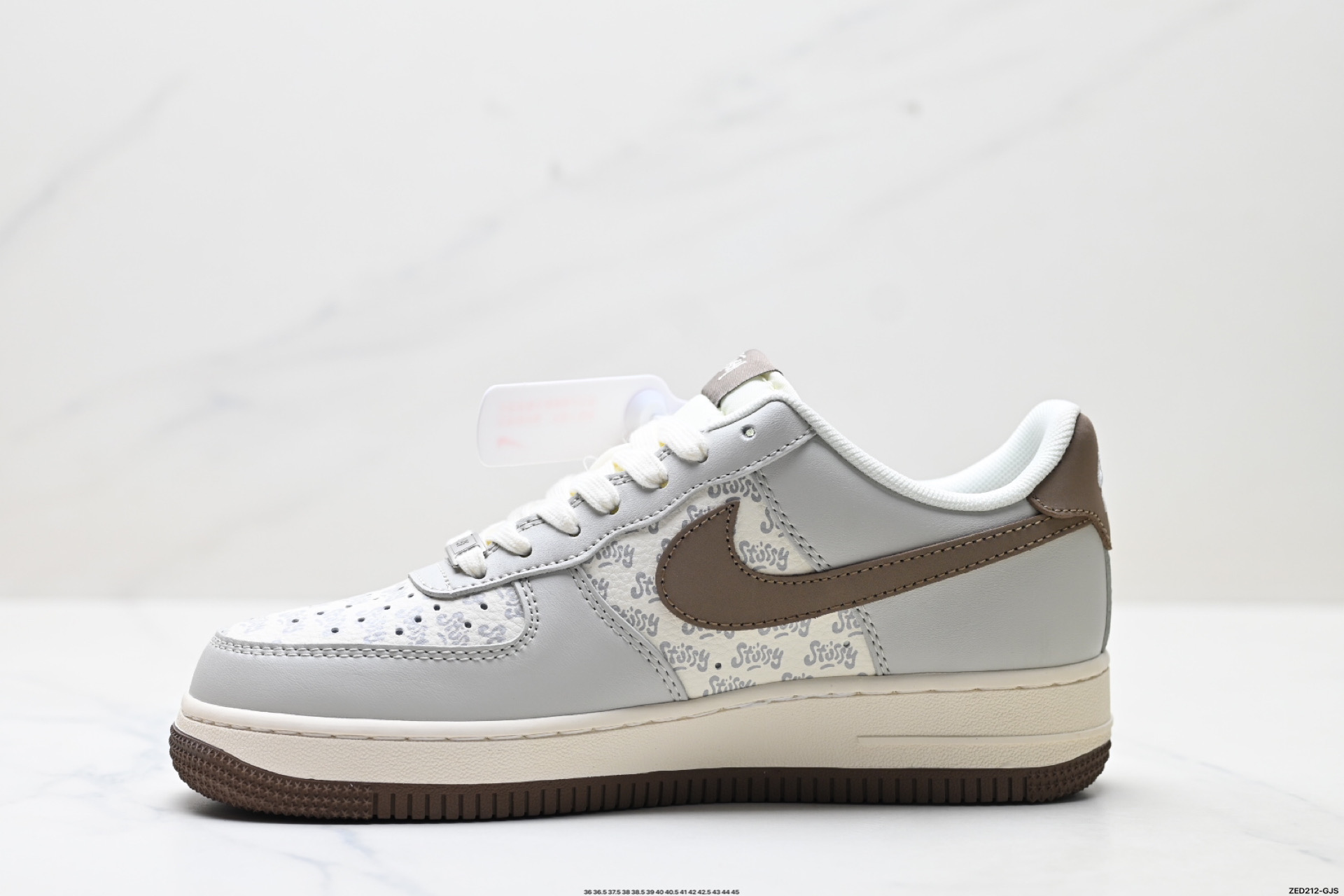 NIKE AIR FORCE 1‘07 LV8 ZH2598-320