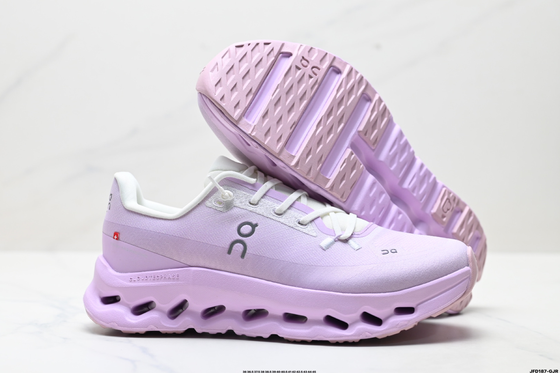 On昂跑Cloudtilt 轻量运动休闲鞋 脚感很舒服-High Quatity Cheap Brand wholesale wholesaler seller Clothes Bags handbags Sneakers Top Fashion Clothing Shoes from China Factory Chinese suppliers best Quality Beautiful Price On昂跑Cloudtilt 轻量运动休闲鞋 脚感很舒服