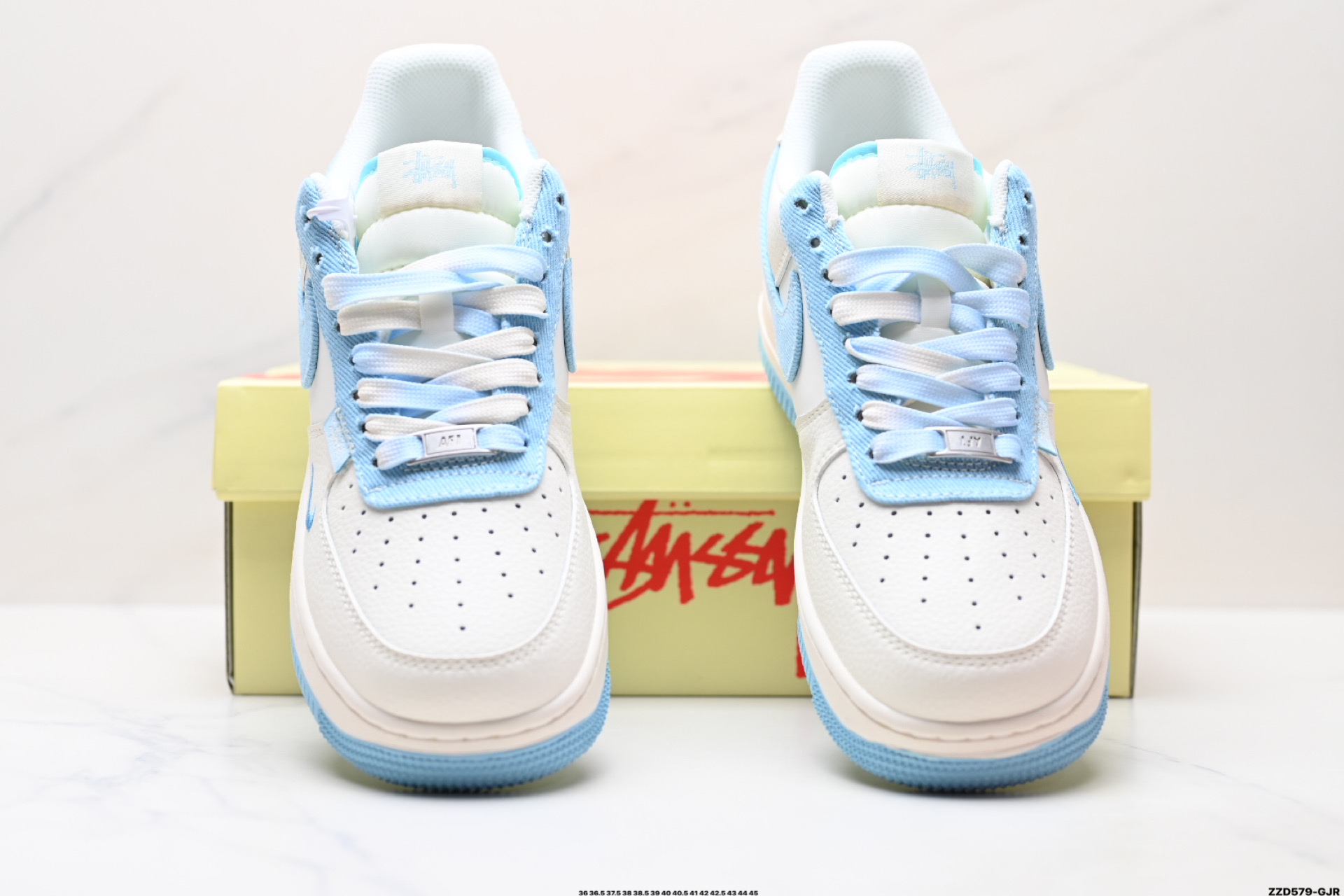 NIKE AIR FORCE 1‘07 LV8 HS8068-013