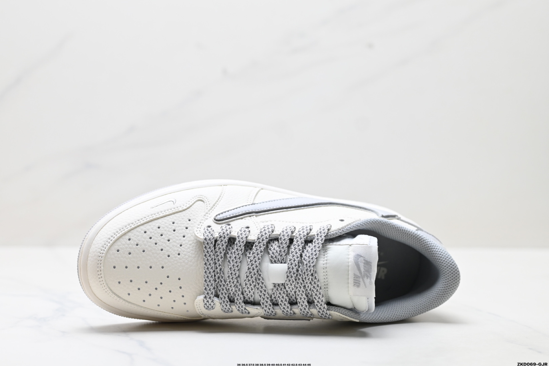 Nike Air Jordan 1 x Travis Scott AJ1倒勾 乔一倒钩 ‘DIY’定制 耐克 低帮文化篮球鞋 ST5696-262