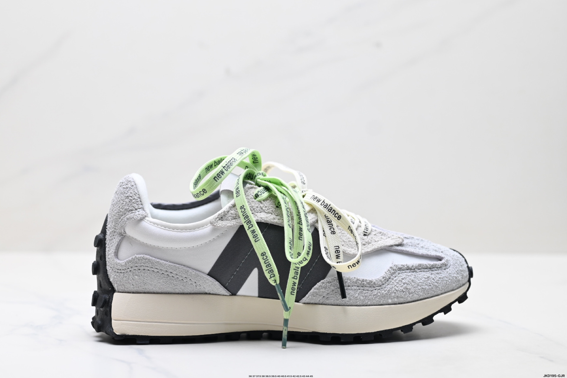 New Balance 327 Urbanas para Correr con Amortiguación y Diseño Personalizado 8 i1750263485963 2285 0 0