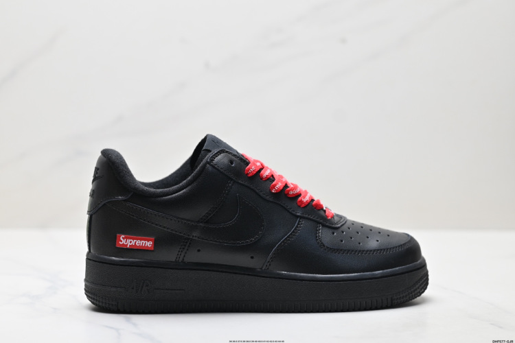 Nike Air Force 1 '07 LX Supreme - קלאסיקה עם טוויסט אופנתי 1 Nike Air Force 1 ’07 LX Supreme – קלאסיקה עם טוויסט אופנתי