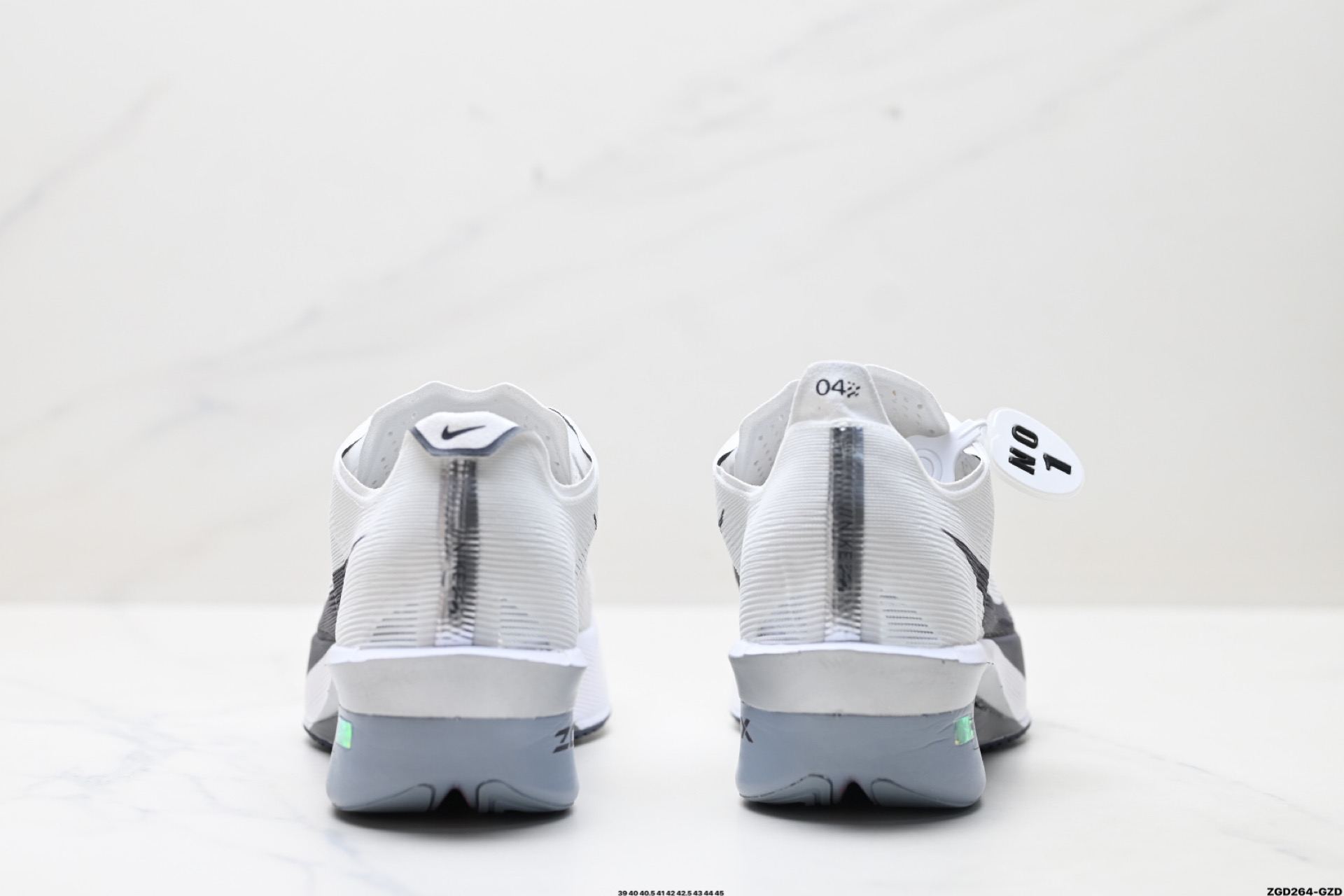 Nike ZoomX Vaporfly NEXT% 4耐克 轻量化 网面透气运动鞋 HF6414-100