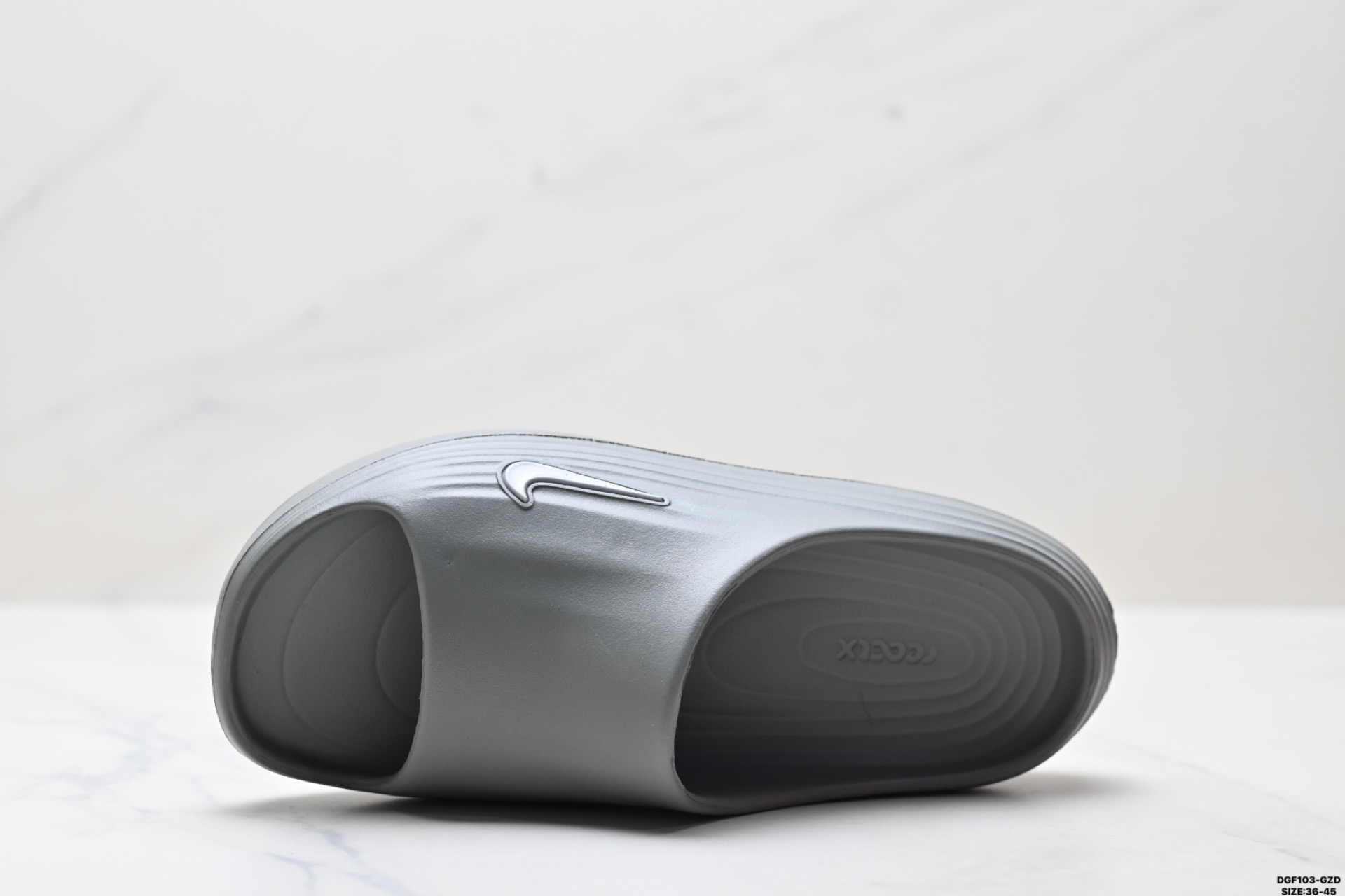 Nike ReactX REJUVEN8 Slide耐克 简约舒适 洞洞鞋 HV4479-003