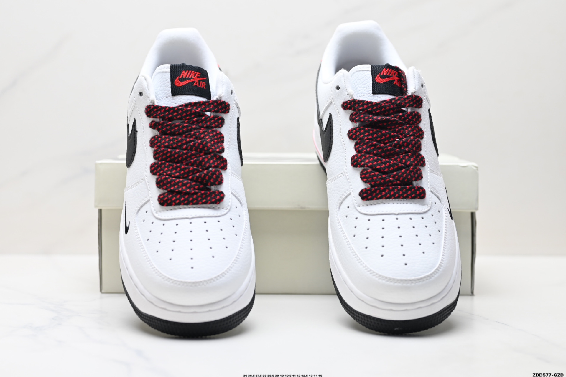 NIKE AIR FORCE 1‘07 LV8 DQ6628-159