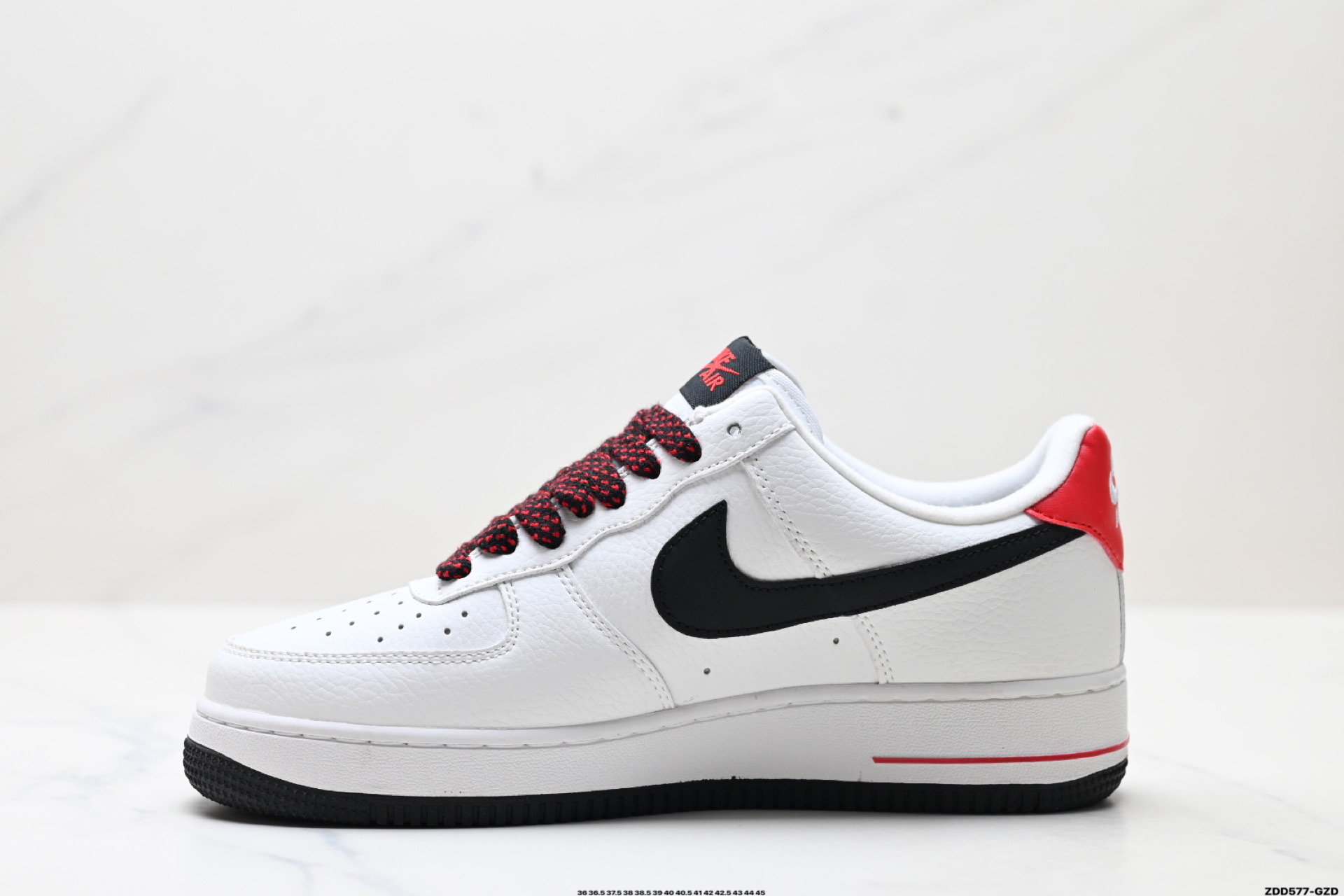 NIKE AIR FORCE 1‘07 LV8 DQ6628-159