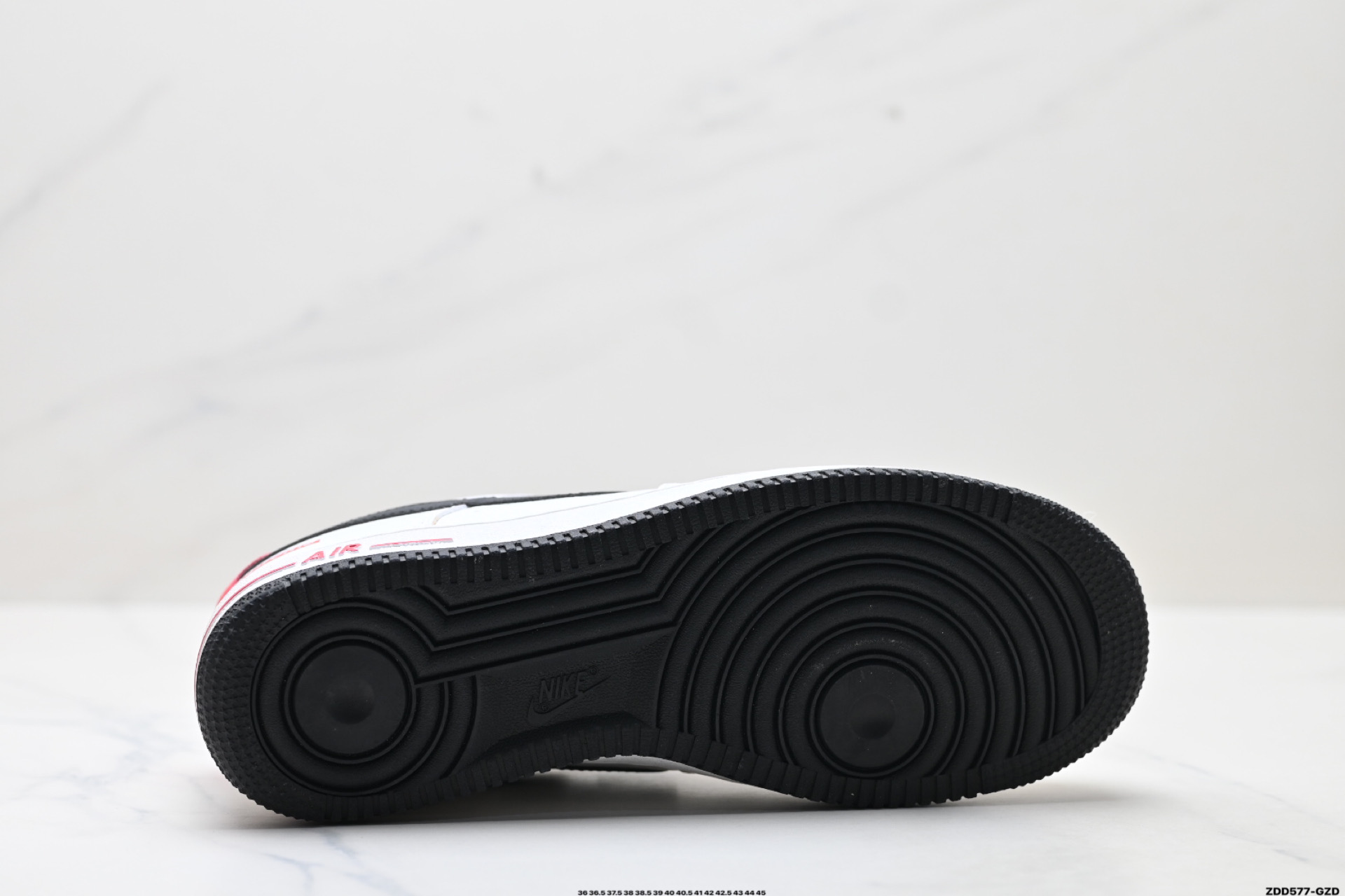 NIKE AIR FORCE 1‘07 LV8 DQ6628-159