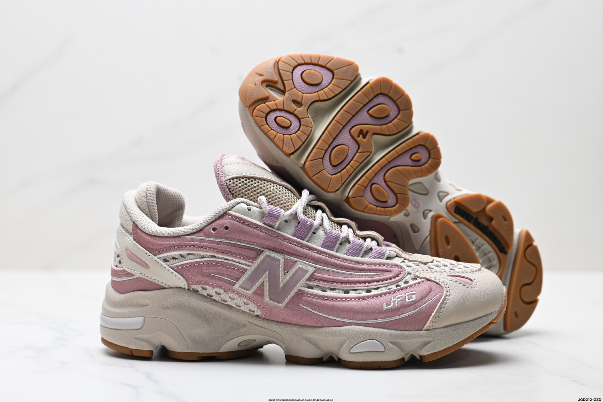 New Balance 1000: Zapatillas Retro para Correr y Uso Diario 6 i1750352544833 1872 0 4