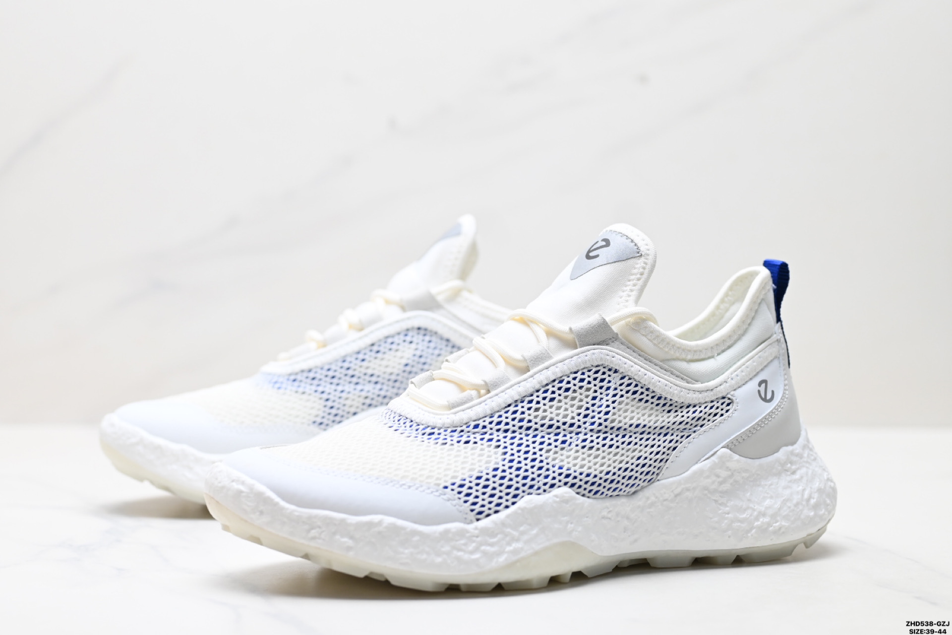 Ecco爱步 GOLF BIOM H5 系列 牛皮 简约舒适 低帮 高尔夫球鞋