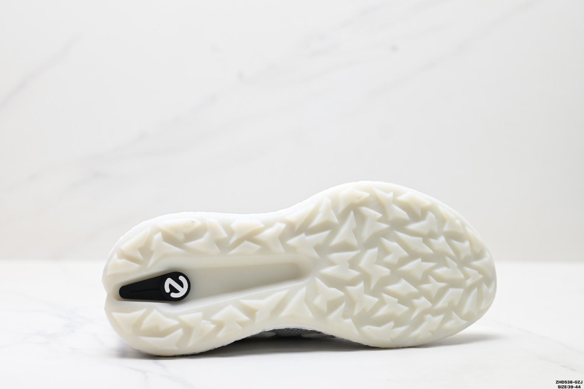 Ecco爱步 GOLF BIOM H5 系列 牛皮 简约舒适 低帮 高尔夫球鞋