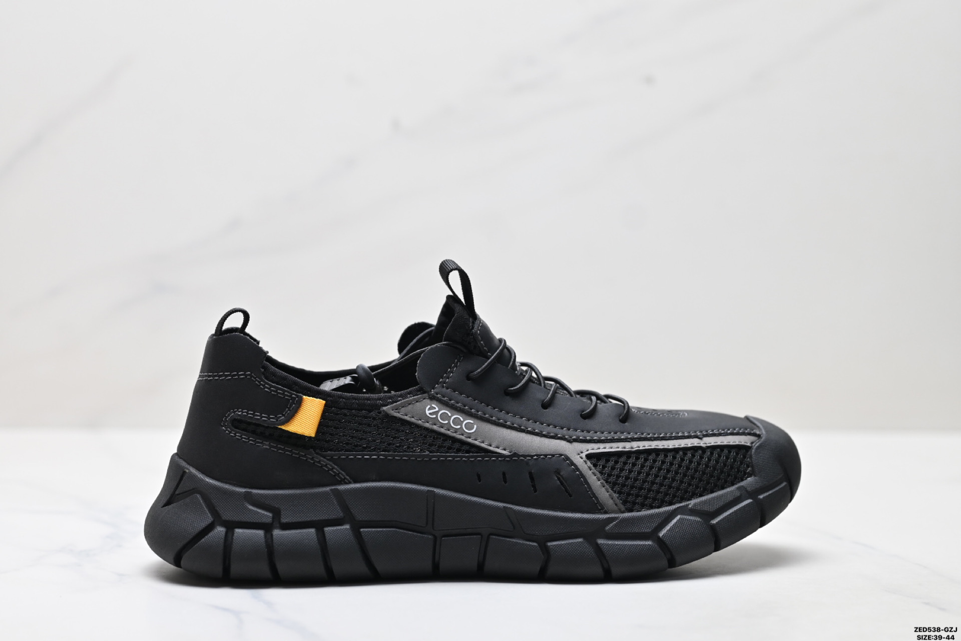 Ecco爱步 BIOM F JUEL 户外探野 沙丘徒步运动 小众山系工装简约百搭 网面 包裹性耐磨防滑防臭 溯溪鞋