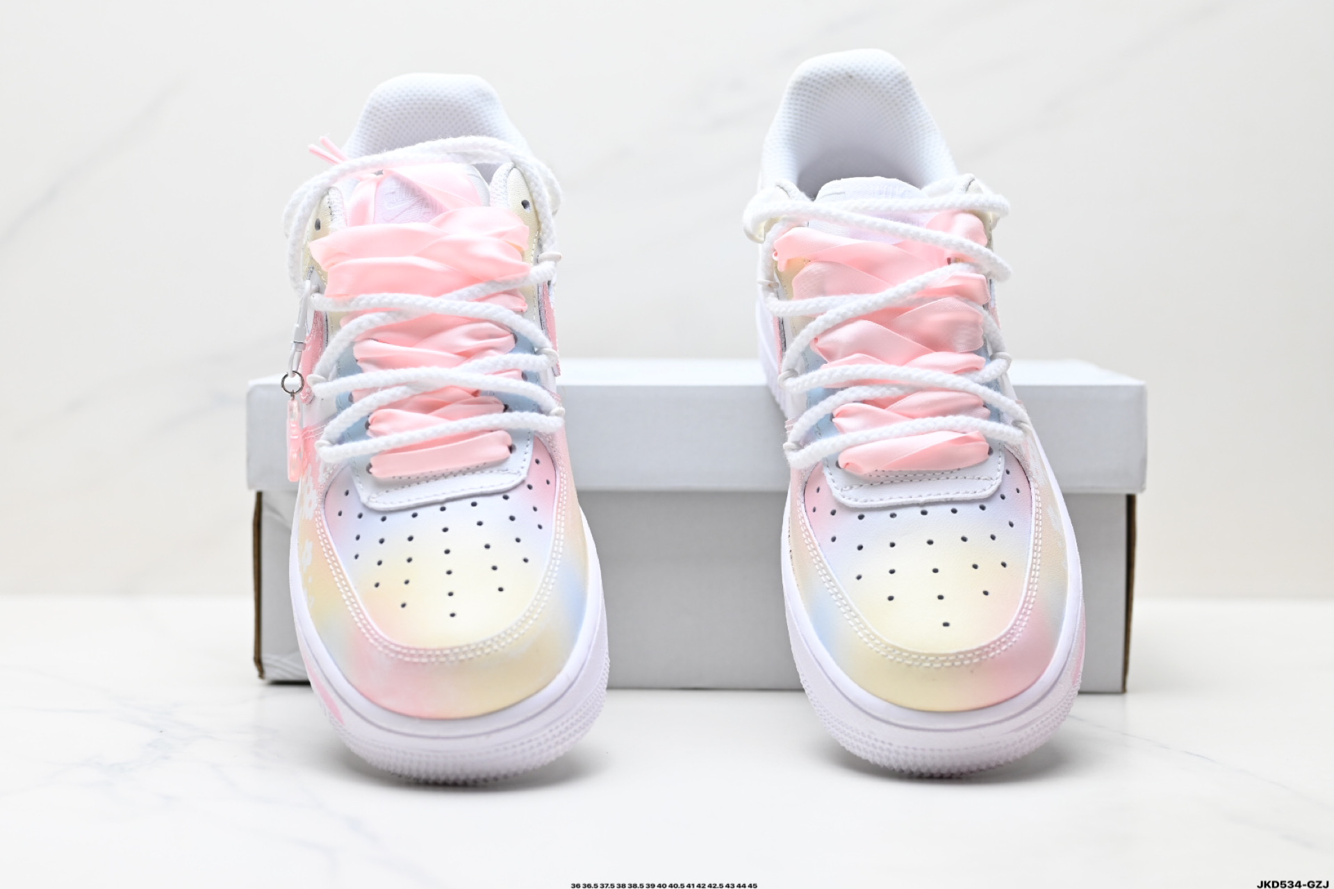 耐克Nike AIR FORCE 1‘07 空军一号低帮百搭休闲运动板鞋 DD8959-100