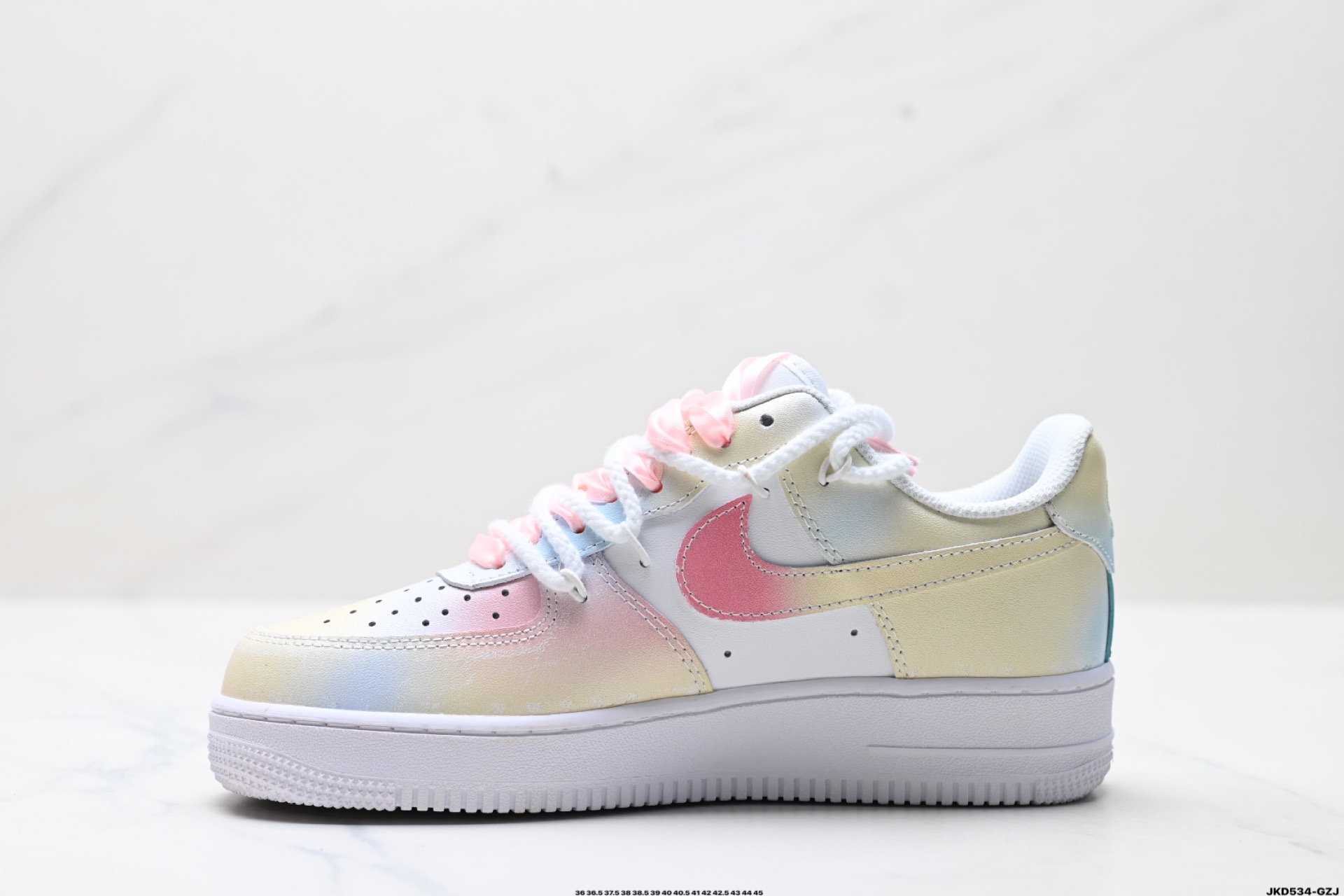 耐克Nike AIR FORCE 1‘07 空军一号低帮百搭休闲运动板鞋 DD8959-100