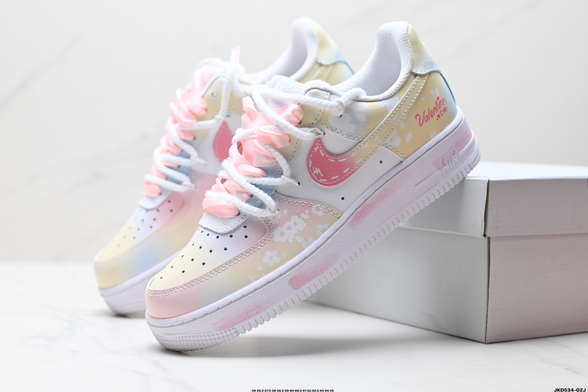 耐克Nike AIR FORCE 1‘07 空军一号低帮百搭休闲运动板鞋 DD8959-100