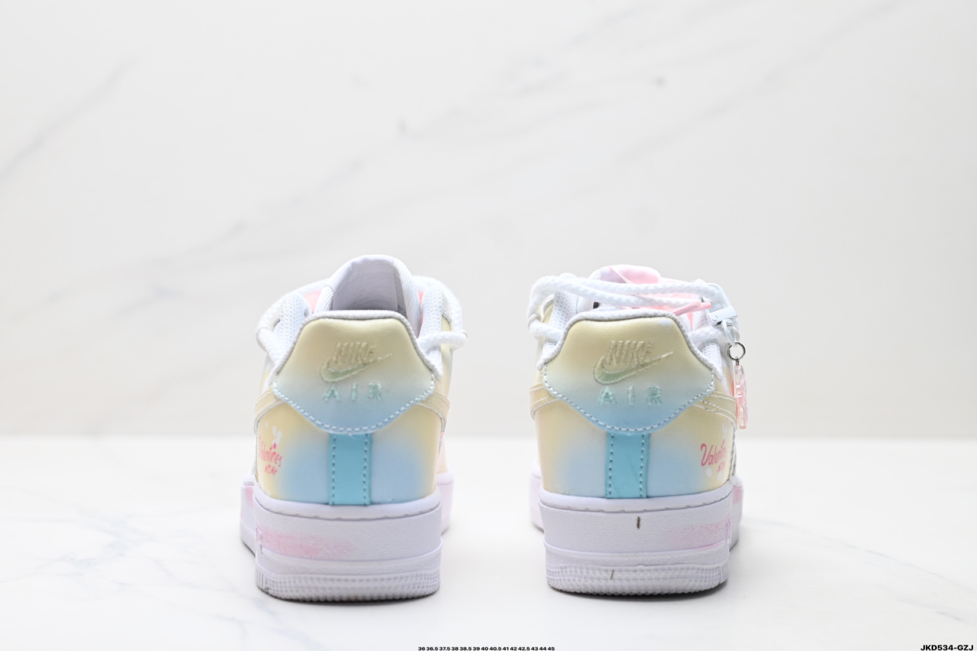 耐克Nike AIR FORCE 1‘07 空军一号低帮百搭休闲运动板鞋 DD8959-100