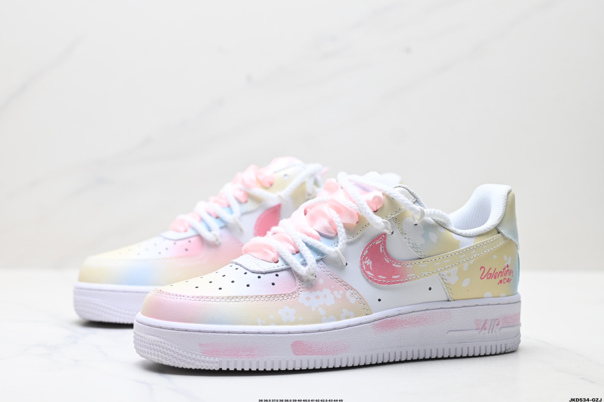 耐克Nike AIR FORCE 1‘07 空军一号低帮百搭休闲运动板鞋 DD8959-100