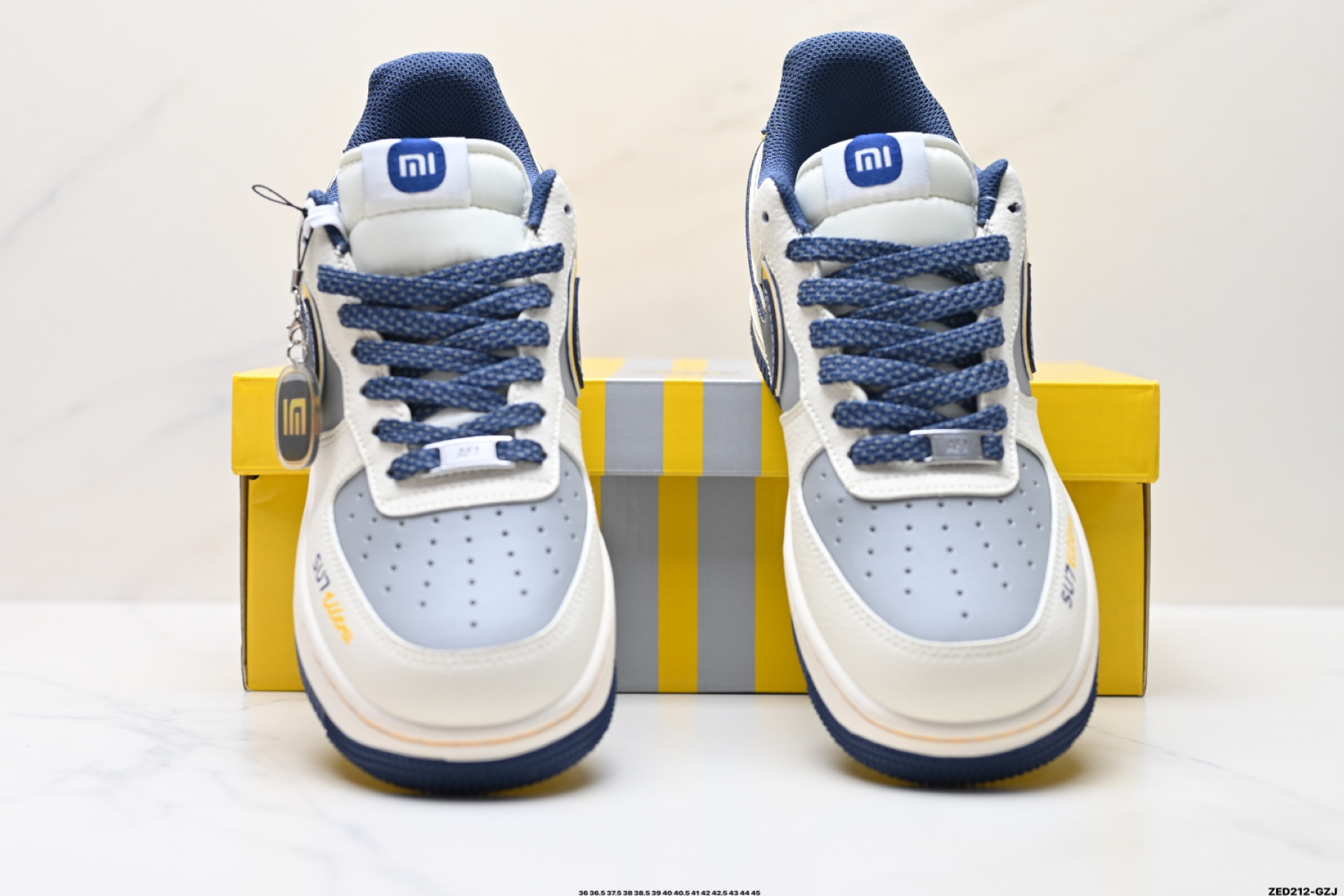 NIKE AIR FORCE 1‘07 LV8 XX3168-213