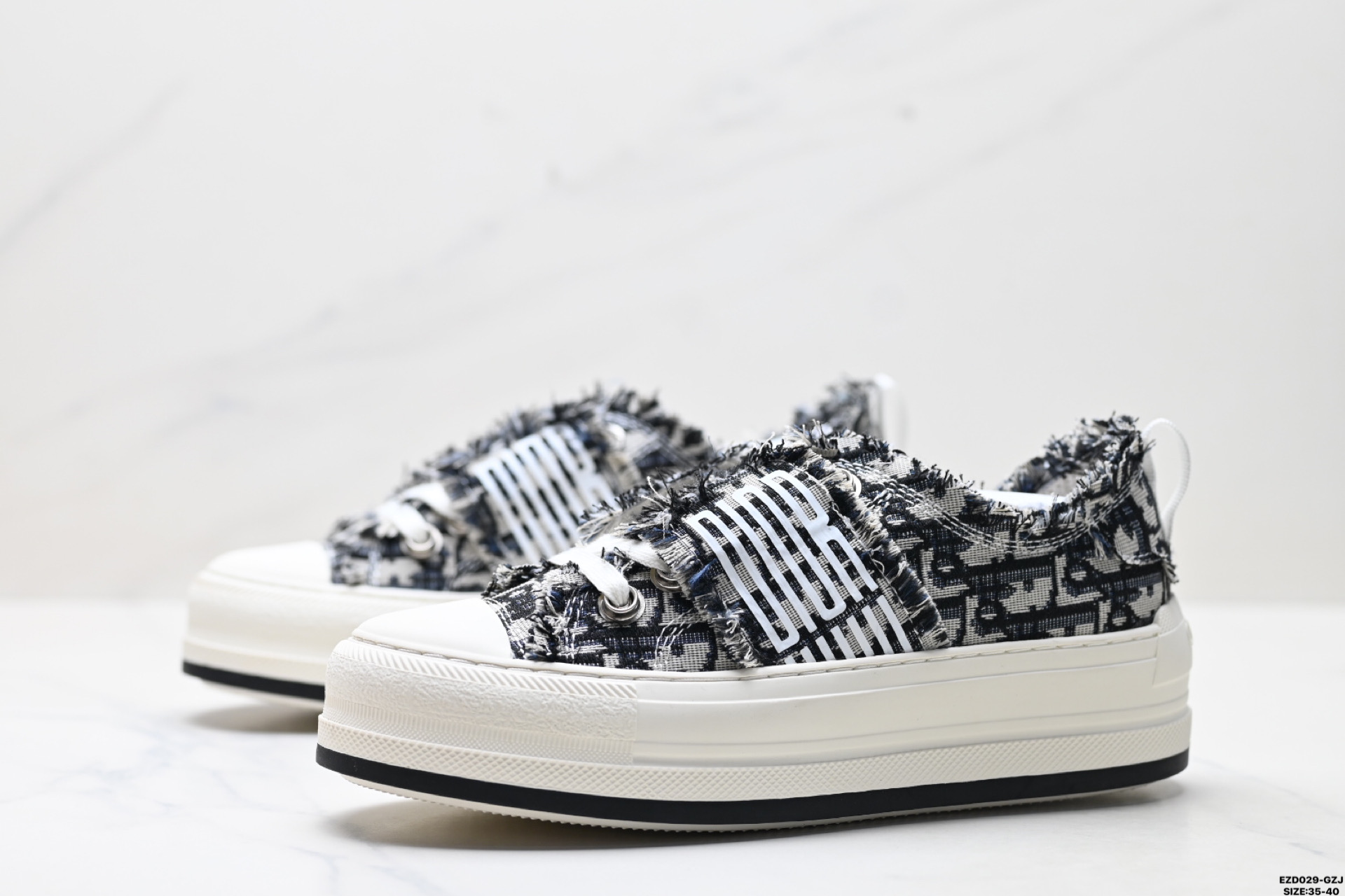 纯原DIOR迪奥 Walk'n'Dior 厚底鞋 低帮 刺绣 时尚板鞋