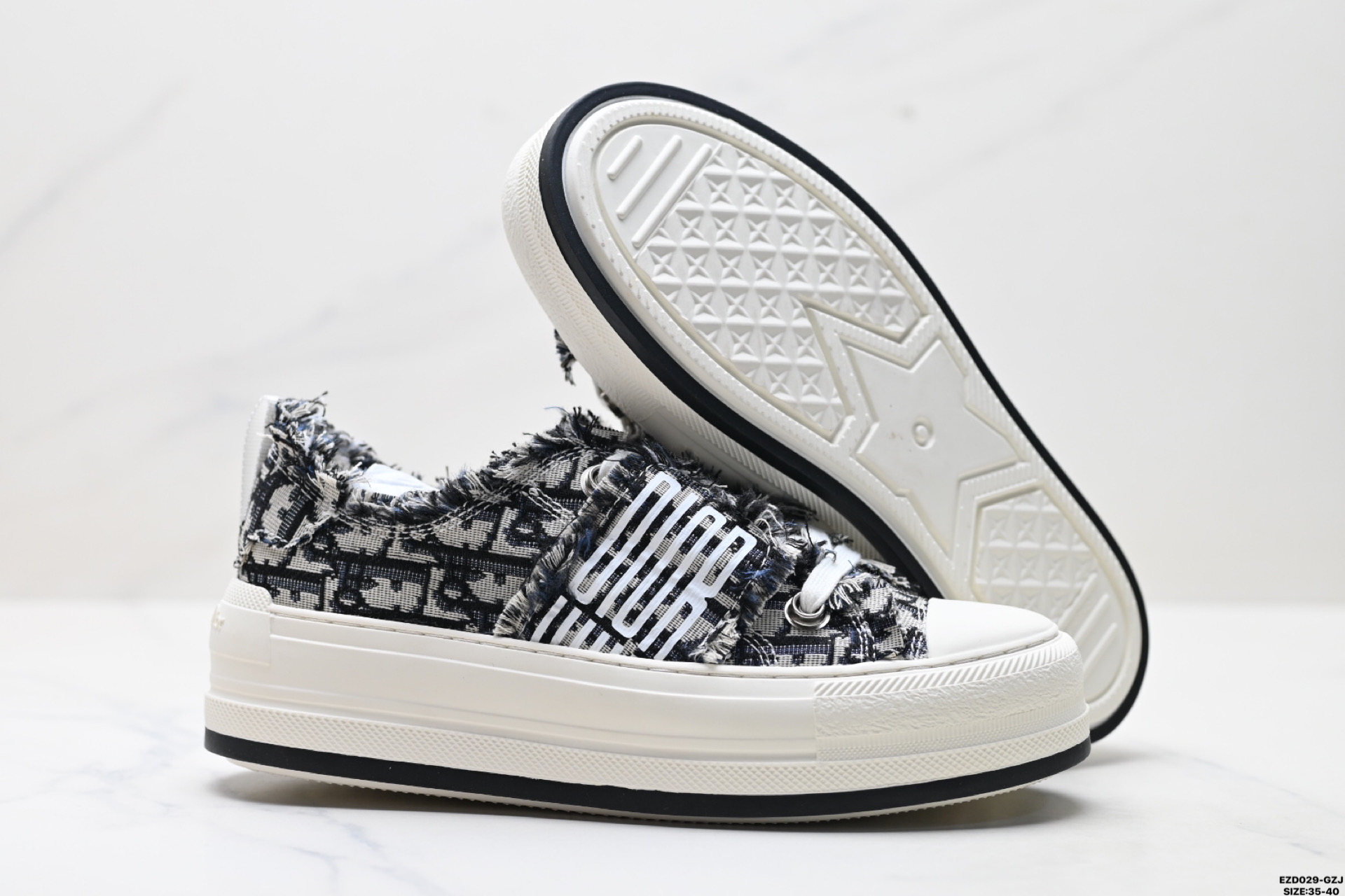 纯原DIOR迪奥 Walk'n'Dior 厚底鞋 低帮 刺绣 时尚板鞋