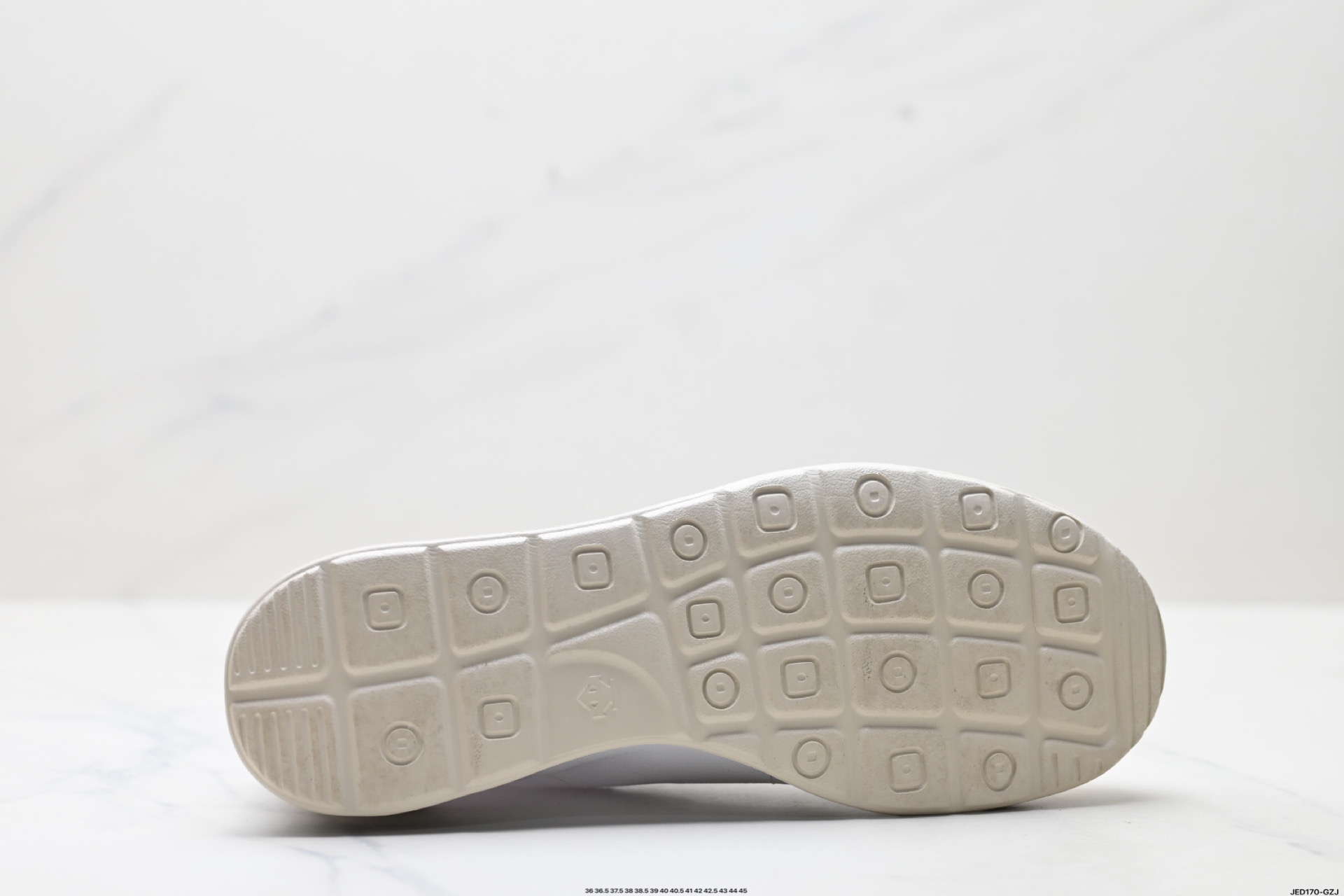 DESCENTE迪桑特CHRON系列男女同款CHRON复古运动休闲鞋帆布鞋 SP153LSN14