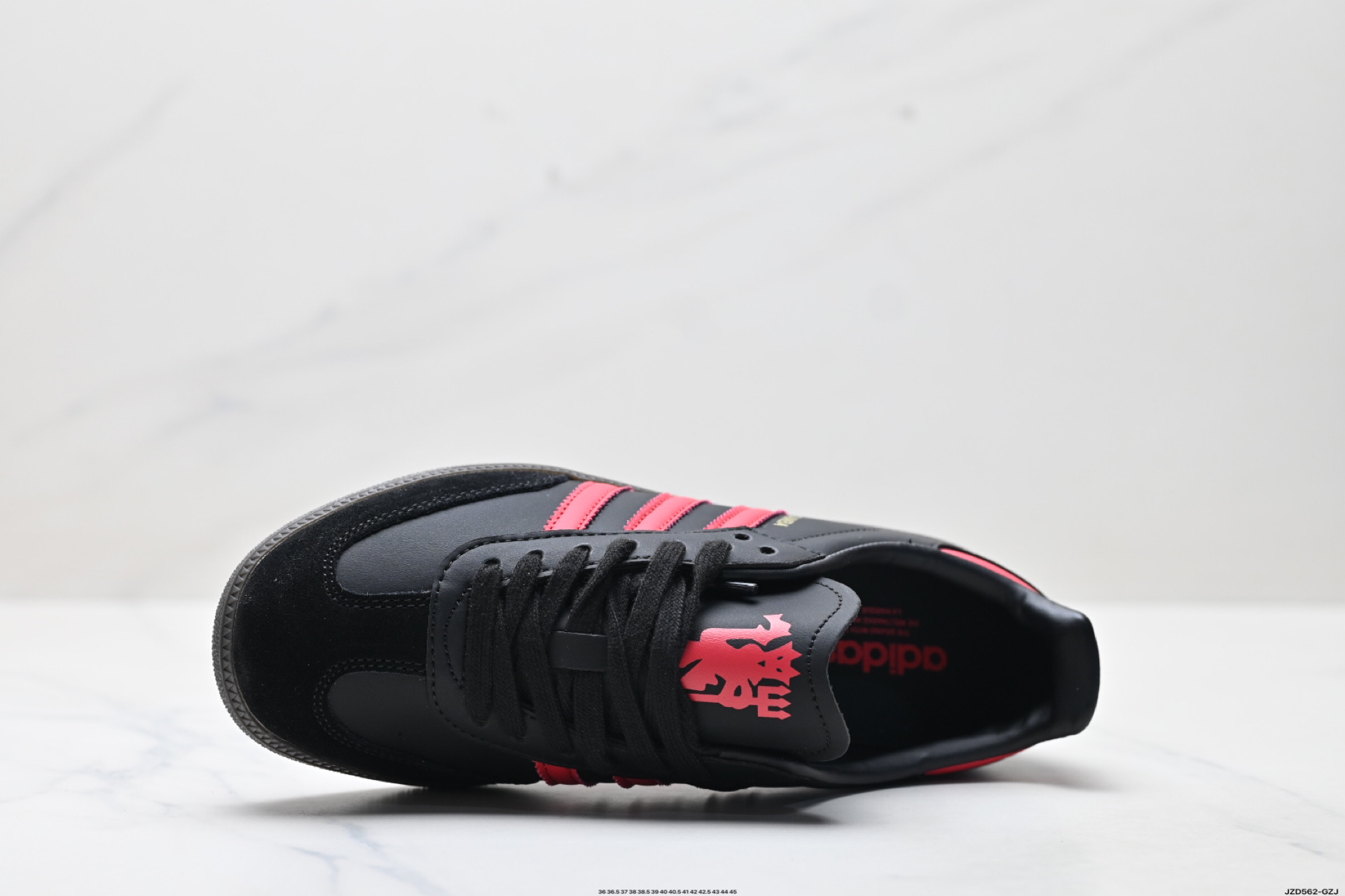 Adidas Originals Samba 桑巴舞系列阿迪达斯 三叶草 绅士德训足球风百搭低帮休闲运动板鞋 JQ4038