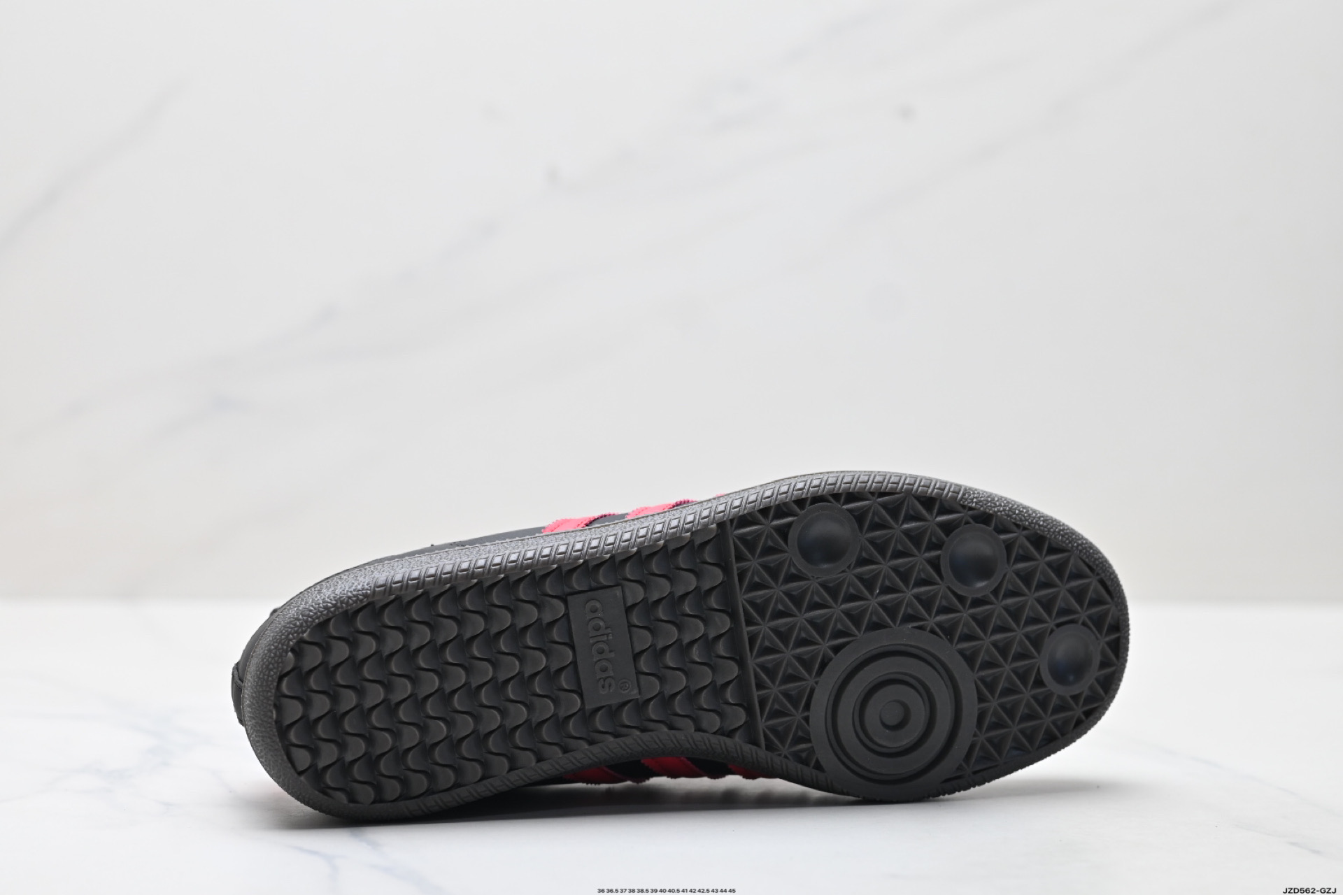 Adidas Originals Samba 桑巴舞系列阿迪达斯 三叶草 绅士德训足球风百搭低帮休闲运动板鞋 JQ4038