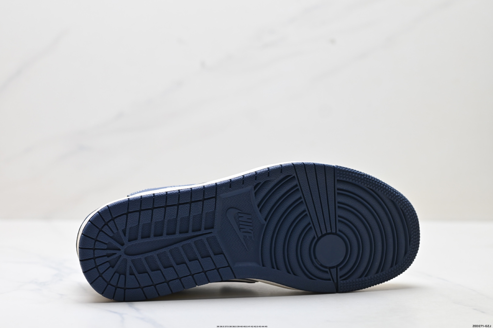 Nike Air Jordan 1 x Travis Scott AJ1倒勾 乔一倒钩 ‘DIY’定制 耐克 低帮文化篮球鞋 XX3168-212-High Quatity Cheap Brand wholesale wholesaler seller Clothes Bags handbags Sneakers Top Fashion Clothing Shoes from China Factory Chinese suppliers best Quality Beautiful Price Nike Air Jordan 1 x Travis Scott AJ1倒勾 乔一倒钩 ‘DIY’定制 耐克 低帮文化篮球鞋 XX3168-212