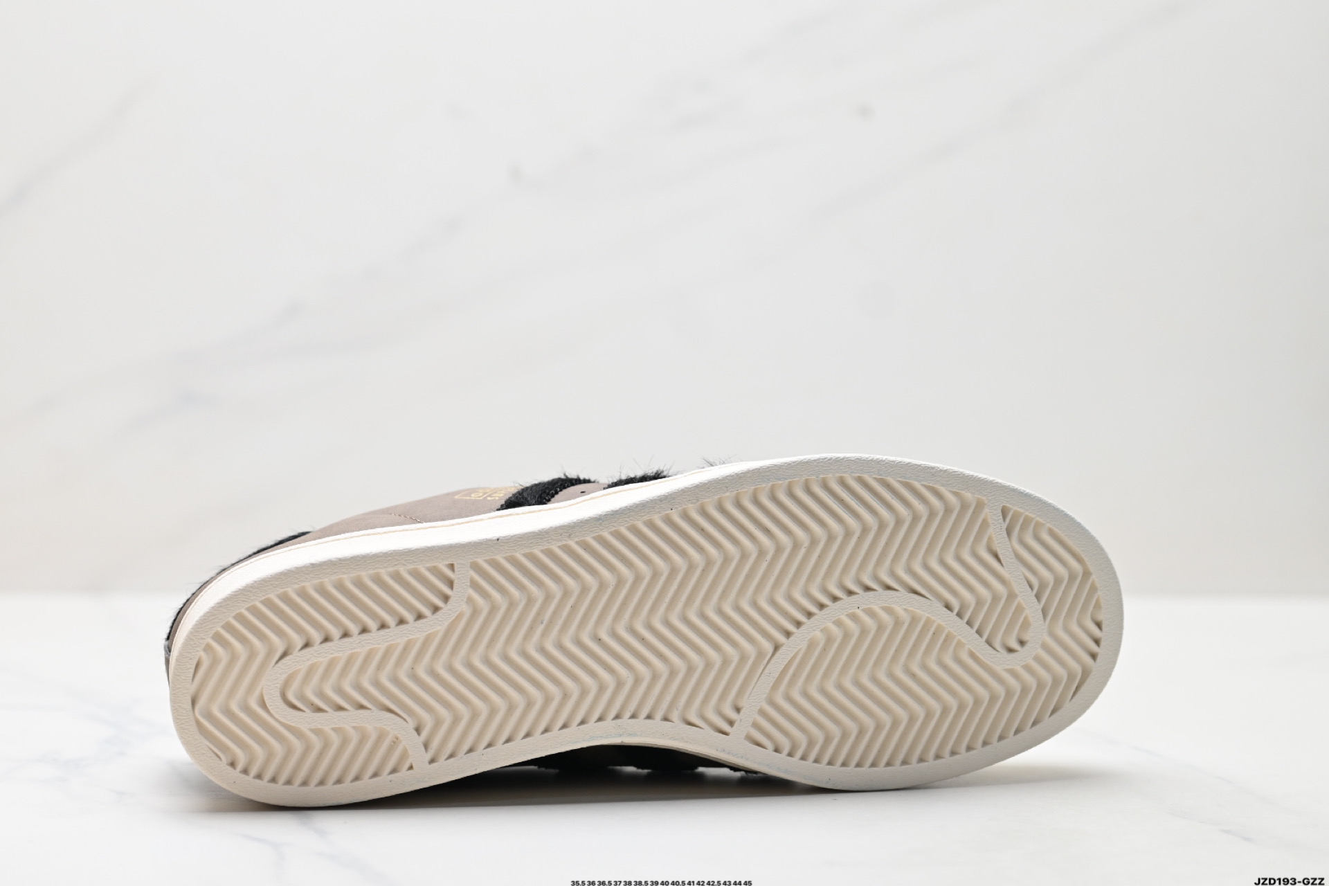 阿迪达斯Adidas三叶草 Originals Superstar贝壳头系列低帮经典百搭休闲运动板鞋 JI0319-莆田鞋,莆田鞋货源,高仿鞋,高仿鞋货源,安福档口,莆田高仿鞋,莆田鞋批发,高仿鞋批发,莆田高仿运动鞋,高仿运动鞋,莆田运动鞋 阿迪达斯Adidas三叶草 Originals Superstar贝壳头系列低帮经典百搭休闲运动板鞋 JI0319