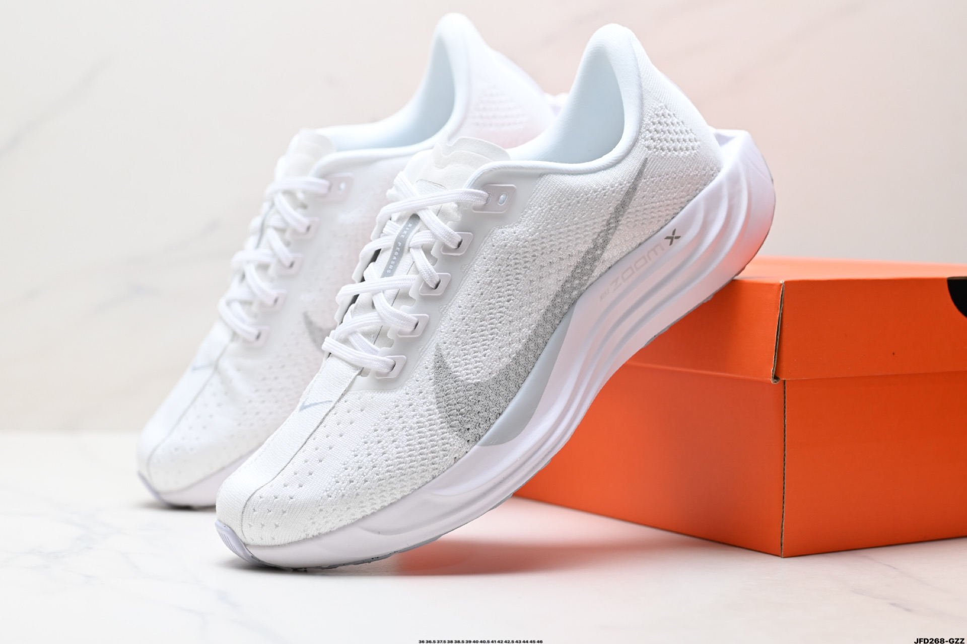 Nike Air Zoom Pegasus Plus 耐克飞马加强版系列低帮马拉松休闲运动慢跑鞋 FQ7262-102